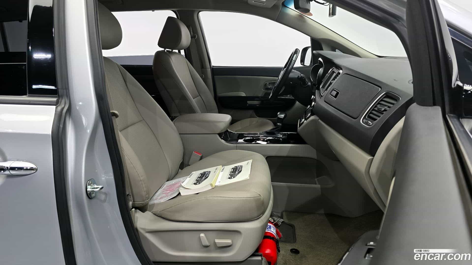 Canival Kia 2020.5-OPTION-015