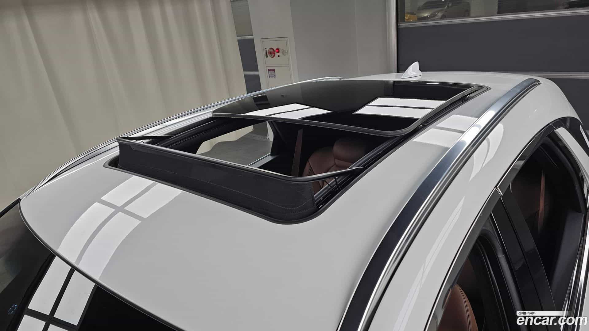 GV70 Genesis 2023.0-OPTION-023