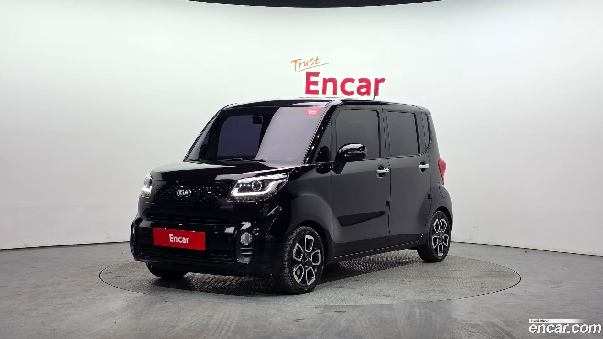 Main__Slider__Photo:RAY Kia 2019.1-0