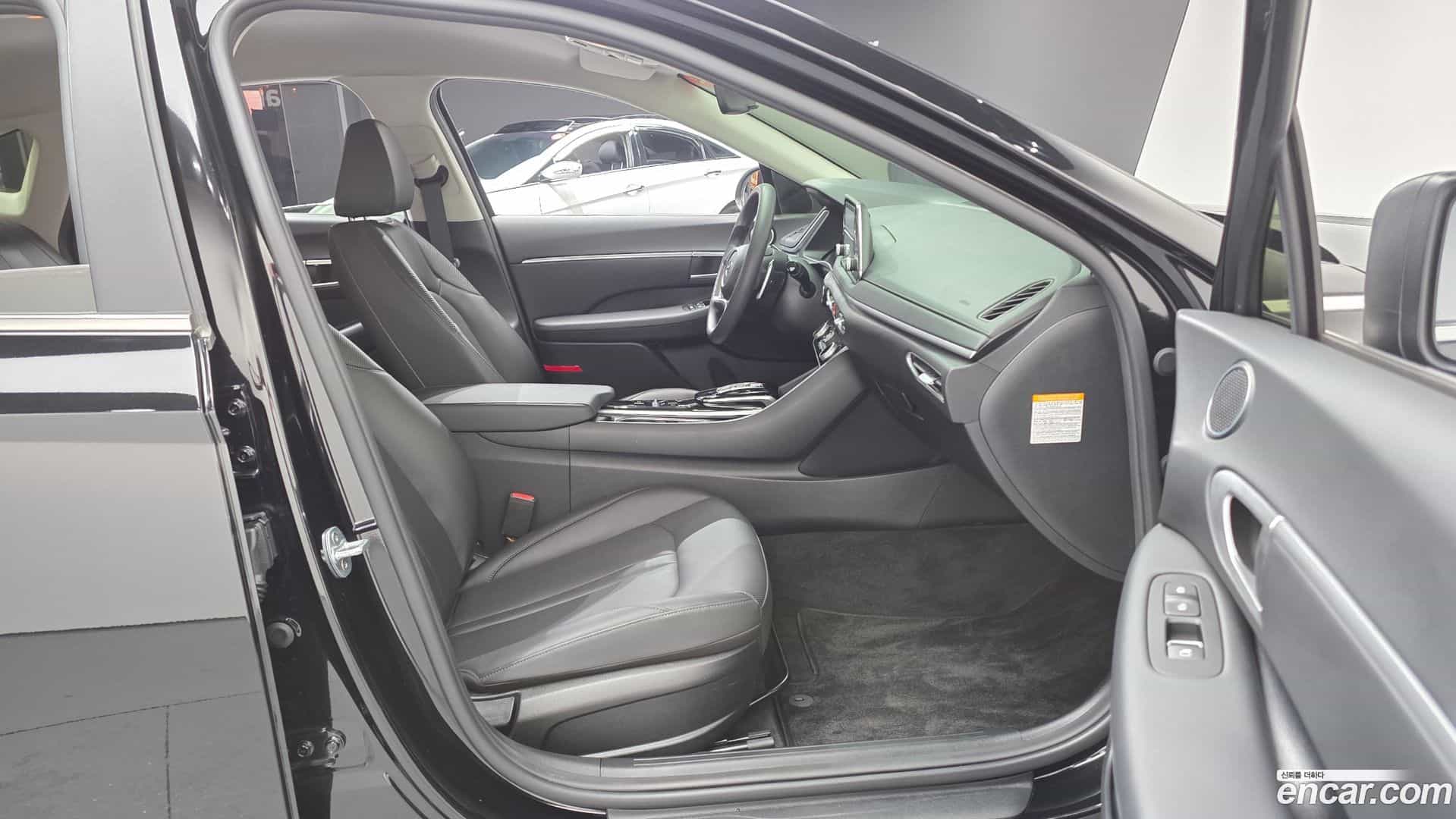 Sonata Hyundai 2020.5-INNER-010