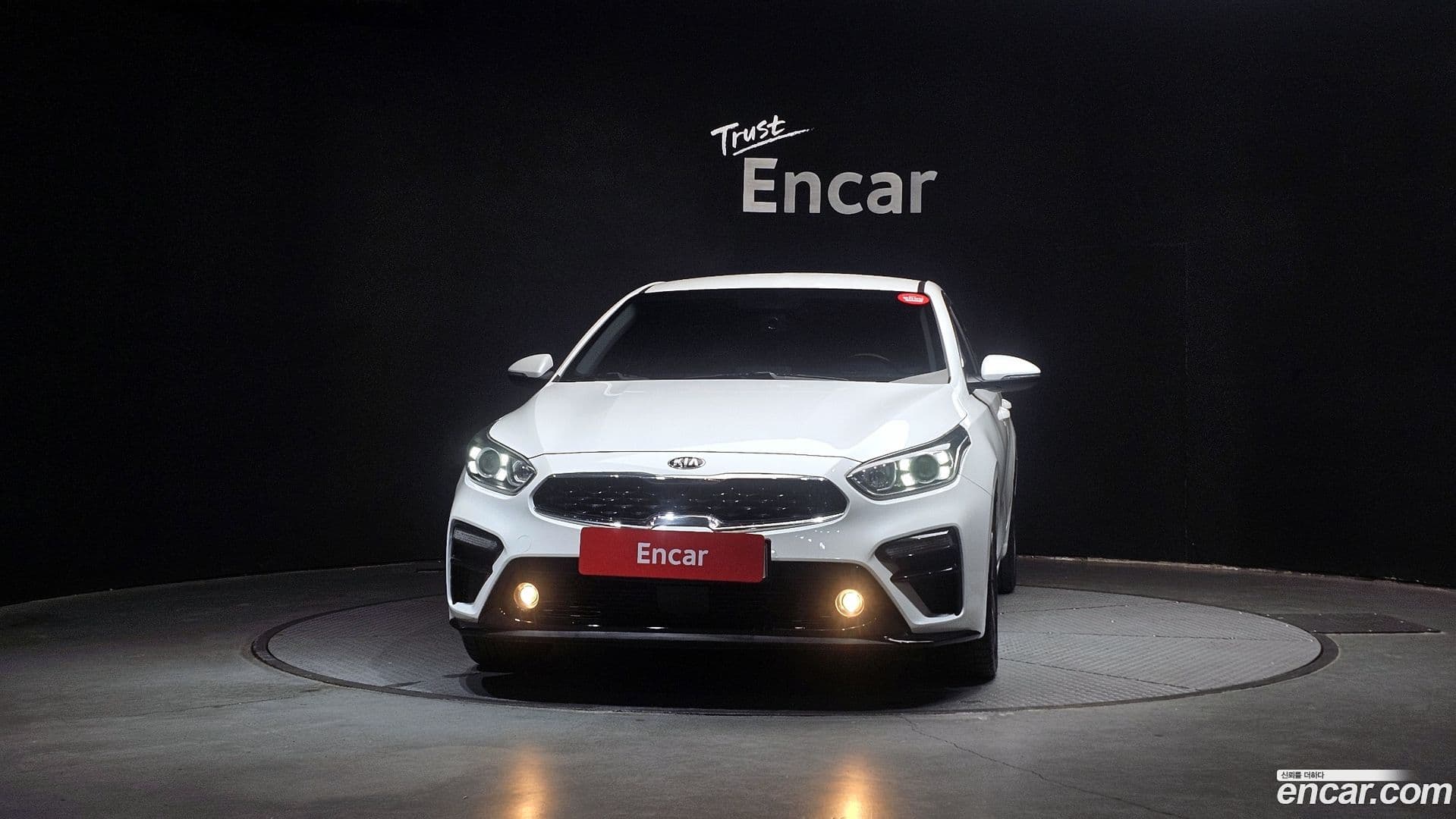 Main__Slider__Photo:K3 Kia 2018.3-2
