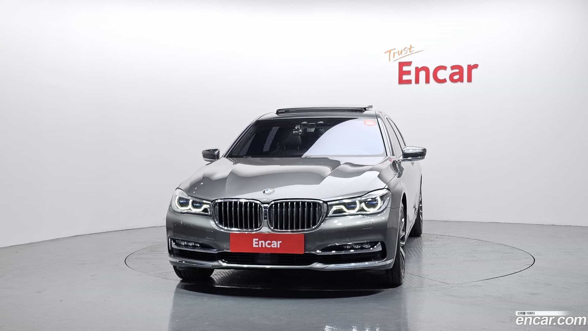 7-Series BMW 2018.5-OUTER-003