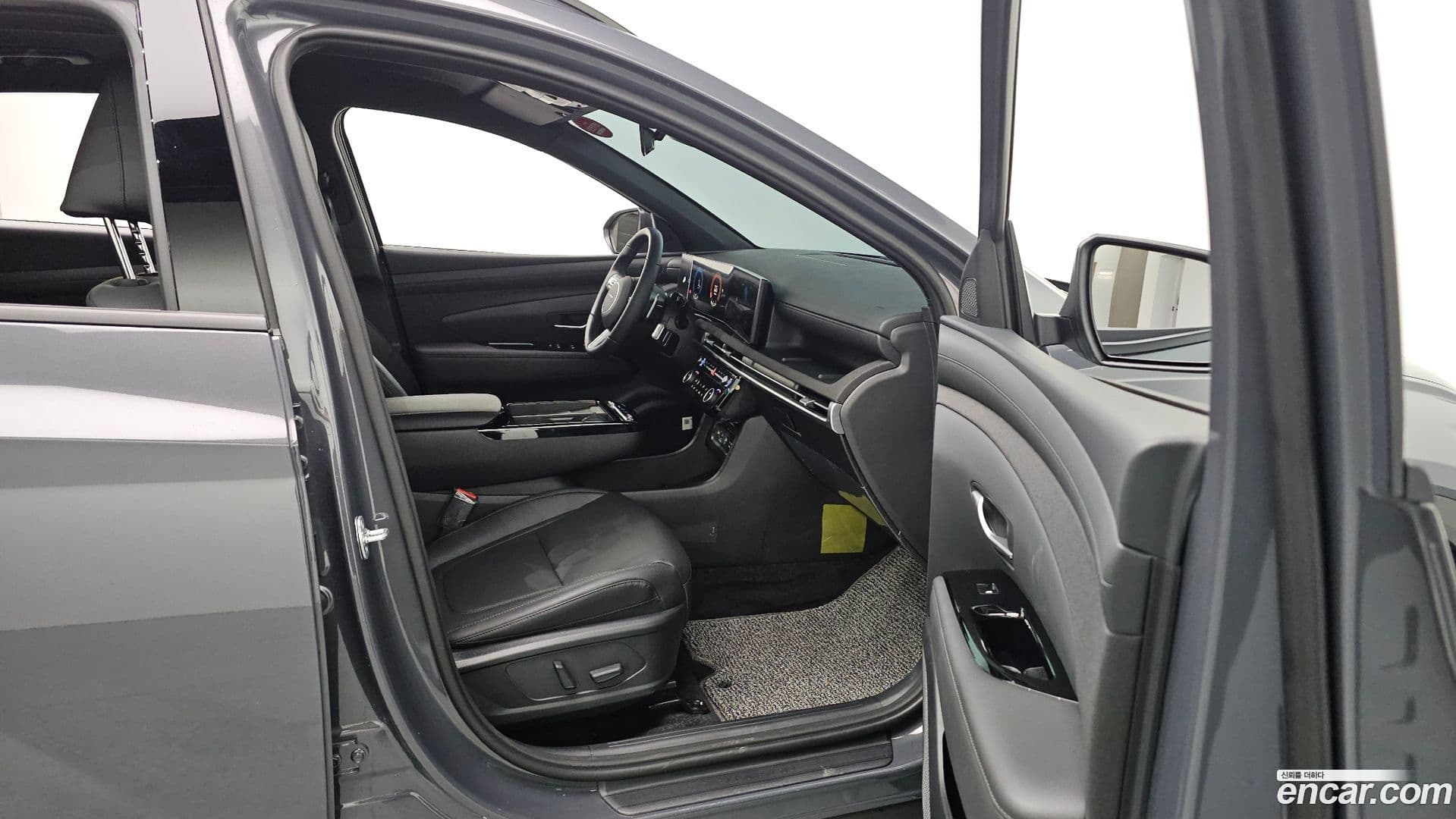 Main__Slider__Photo:Tucson Hyundai 2025.9-17