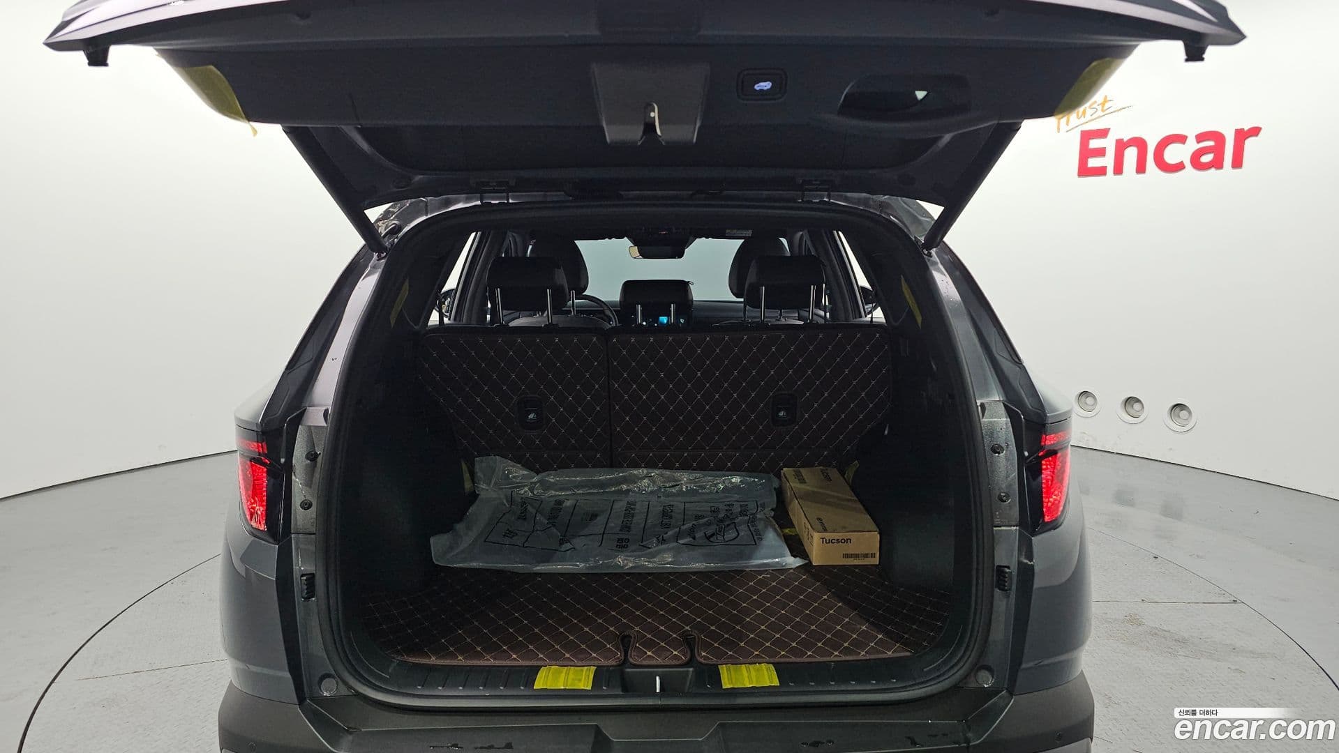 Main__Slider__Photo:Tucson Hyundai 2025.9-19