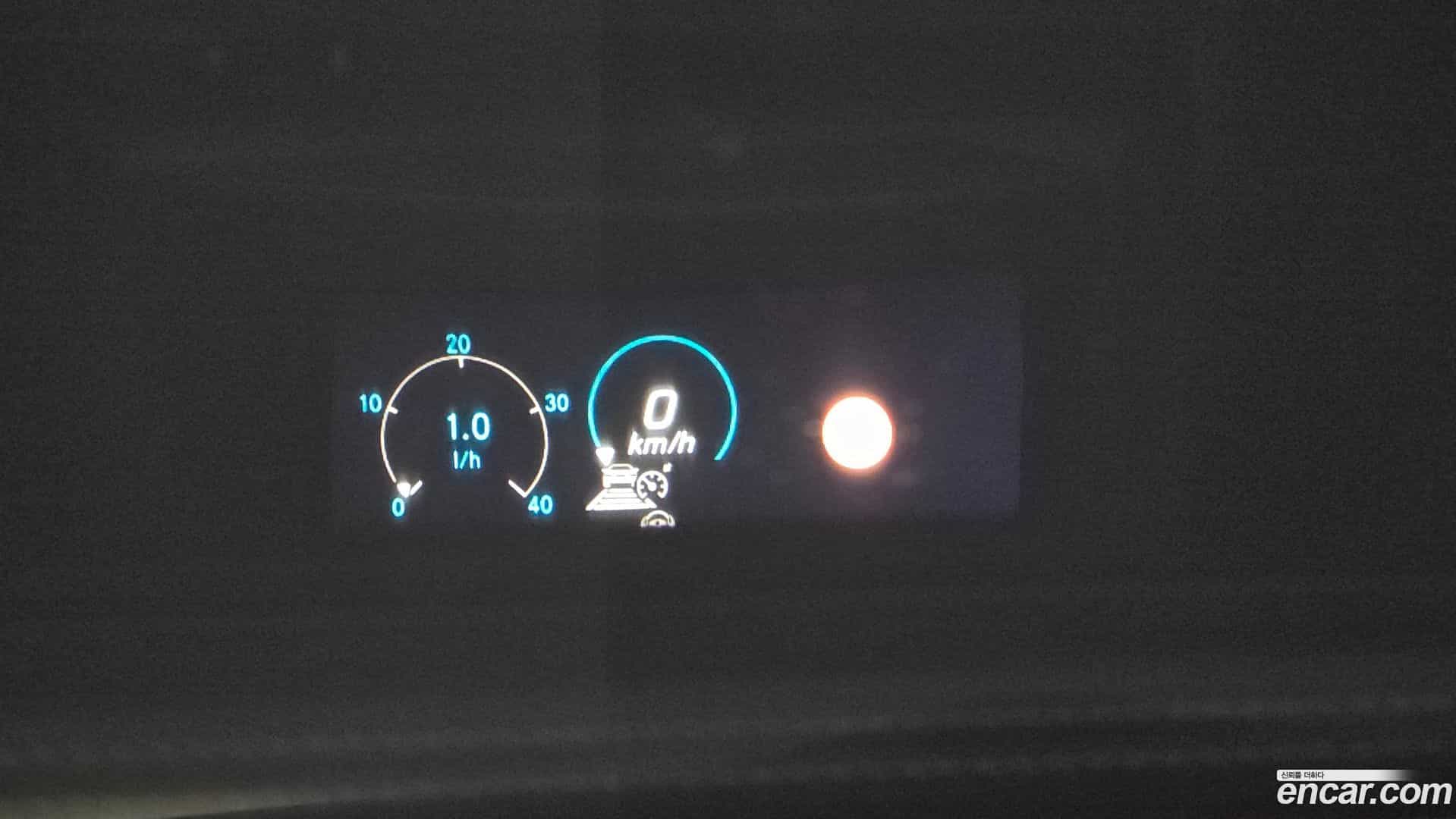E-Class Mercedes-Benz 2022.5-OPTION-021