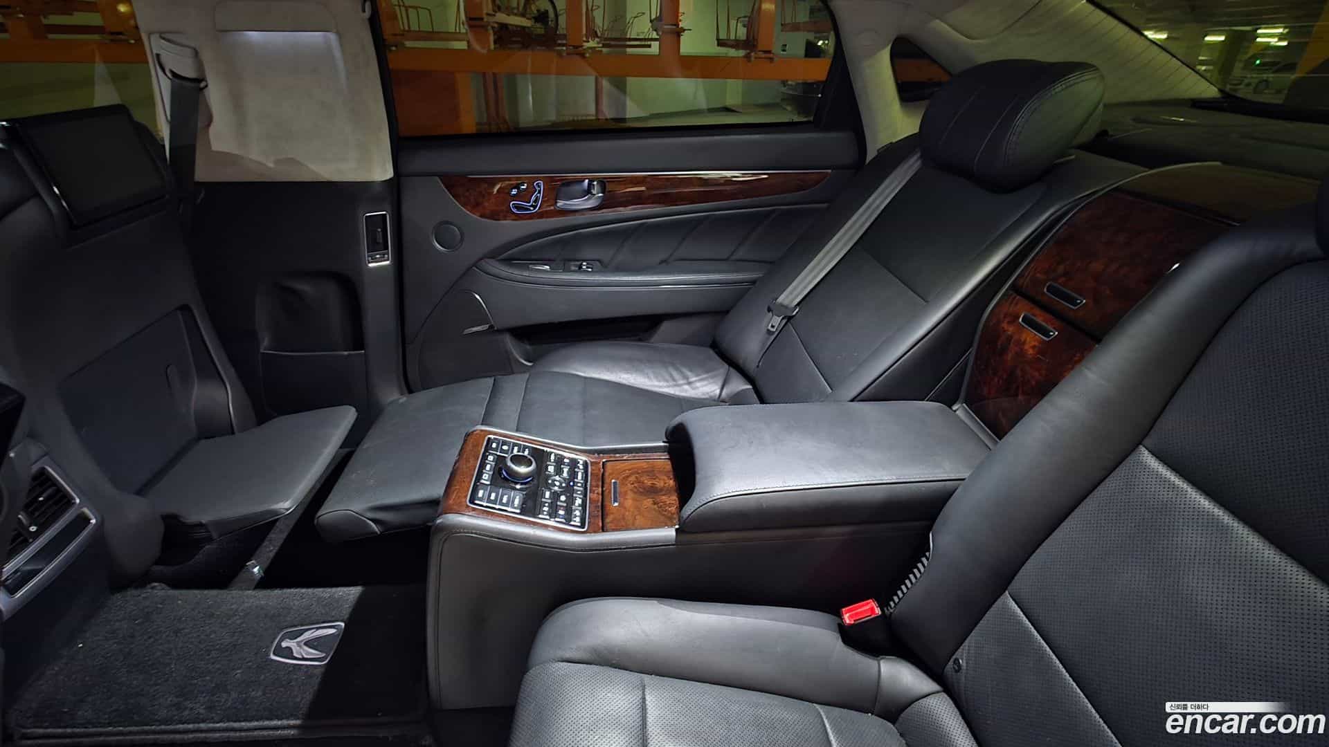 Equus Hyundai 2013.8-INNER-007
