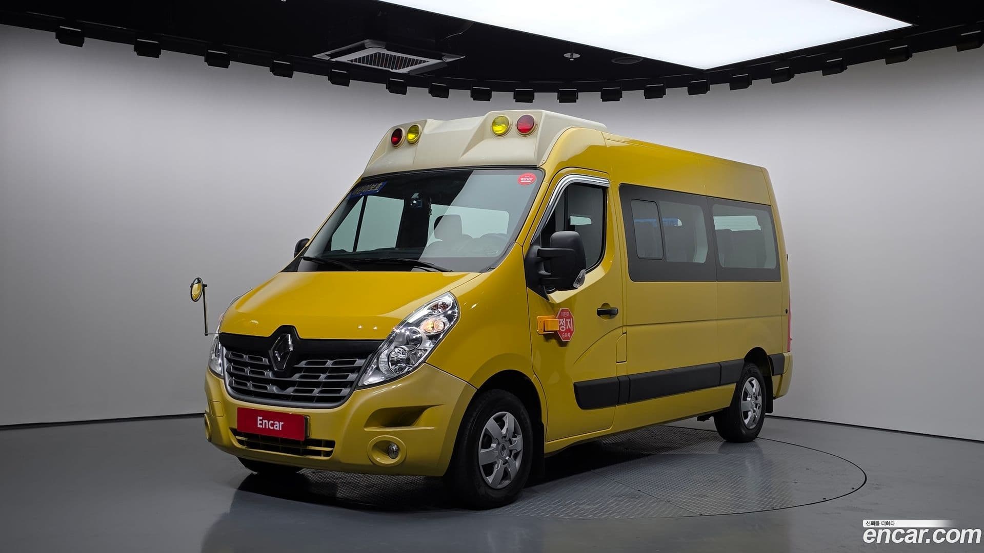 Main__Slider__Photo:Master Renault Korea 2020.8-0