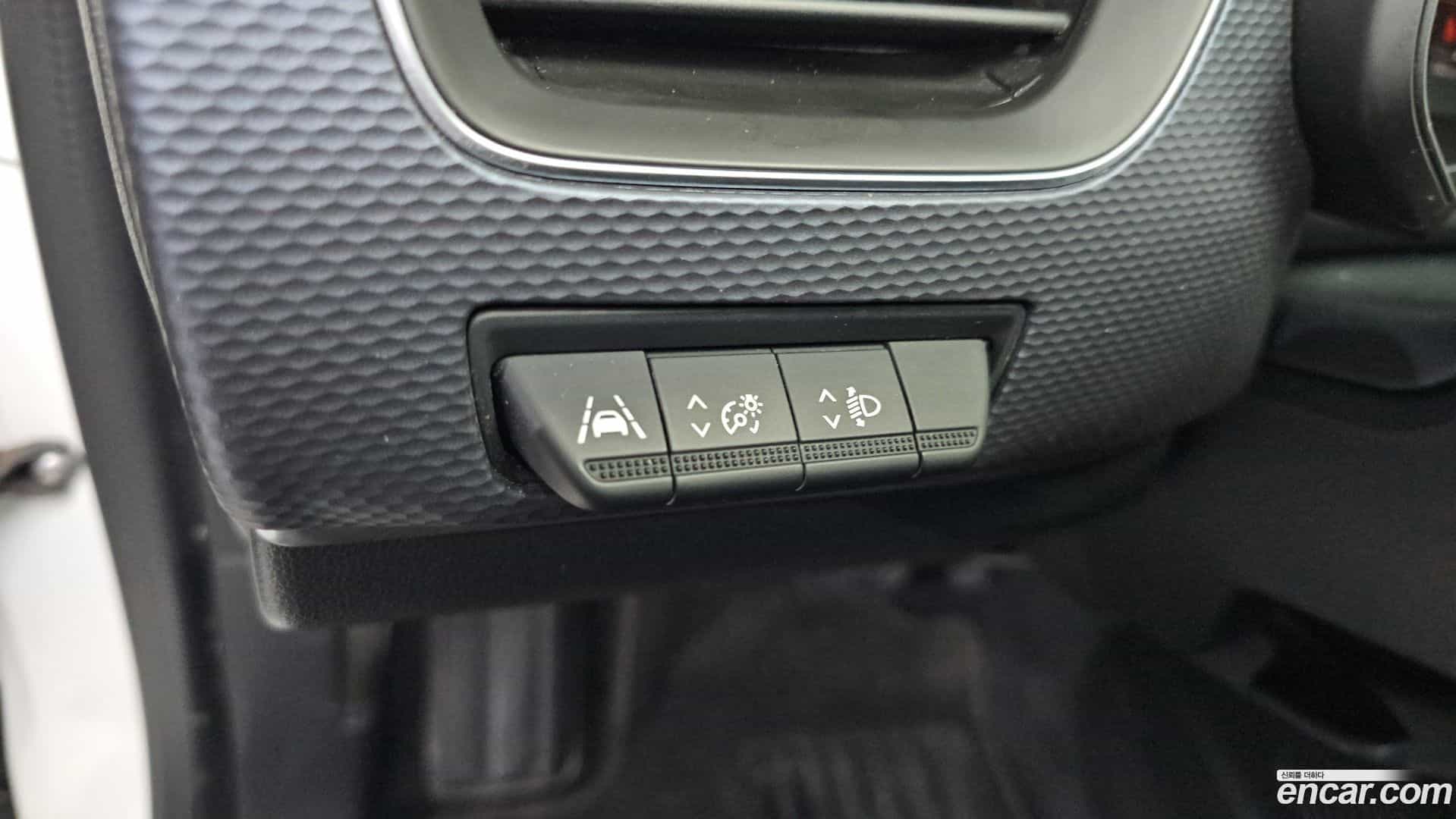 XM3 Renault Korea 2021.0-OPTION-018