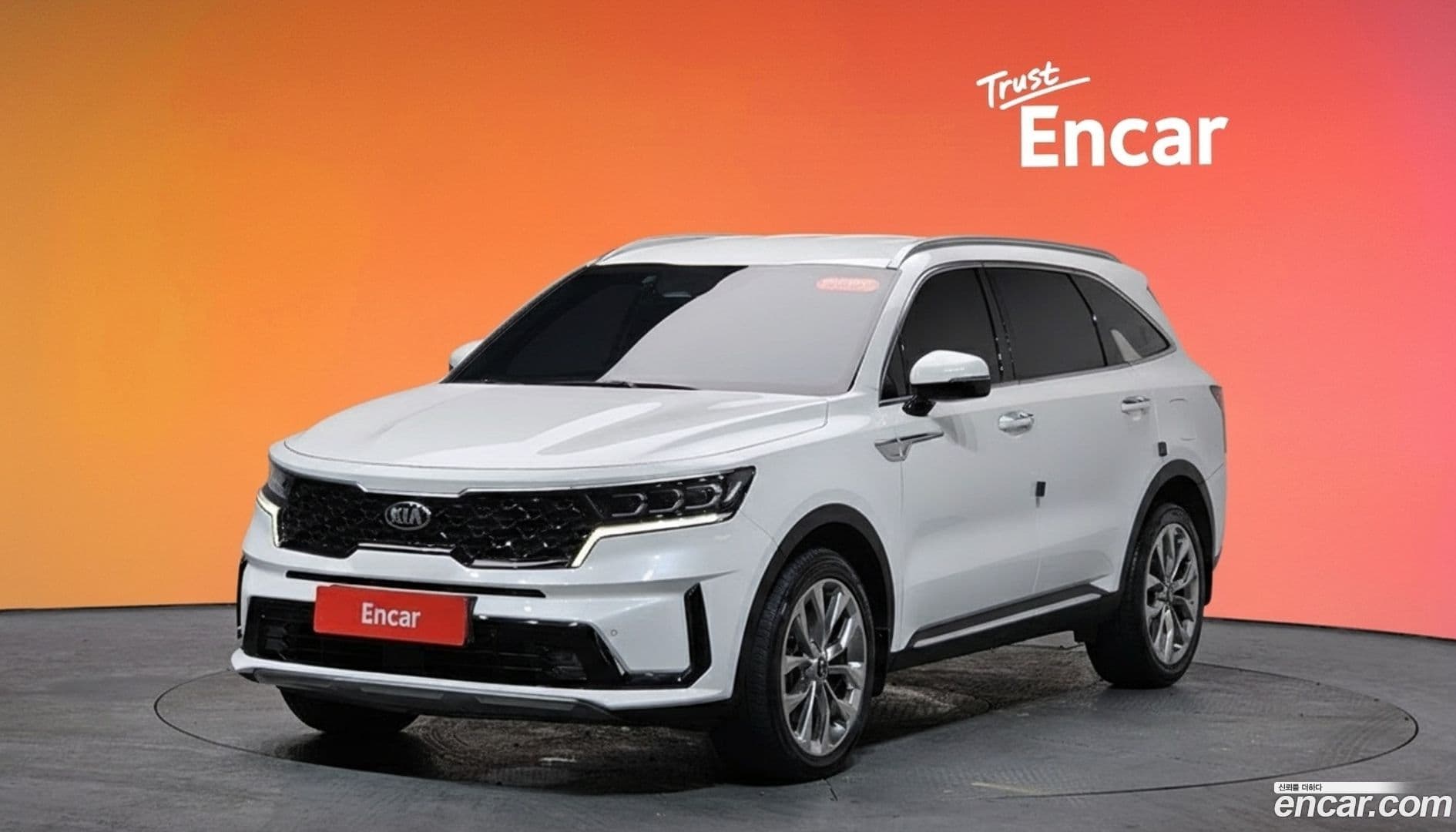 Main__Slider__Photo:Sorento Kia 2021.2-0