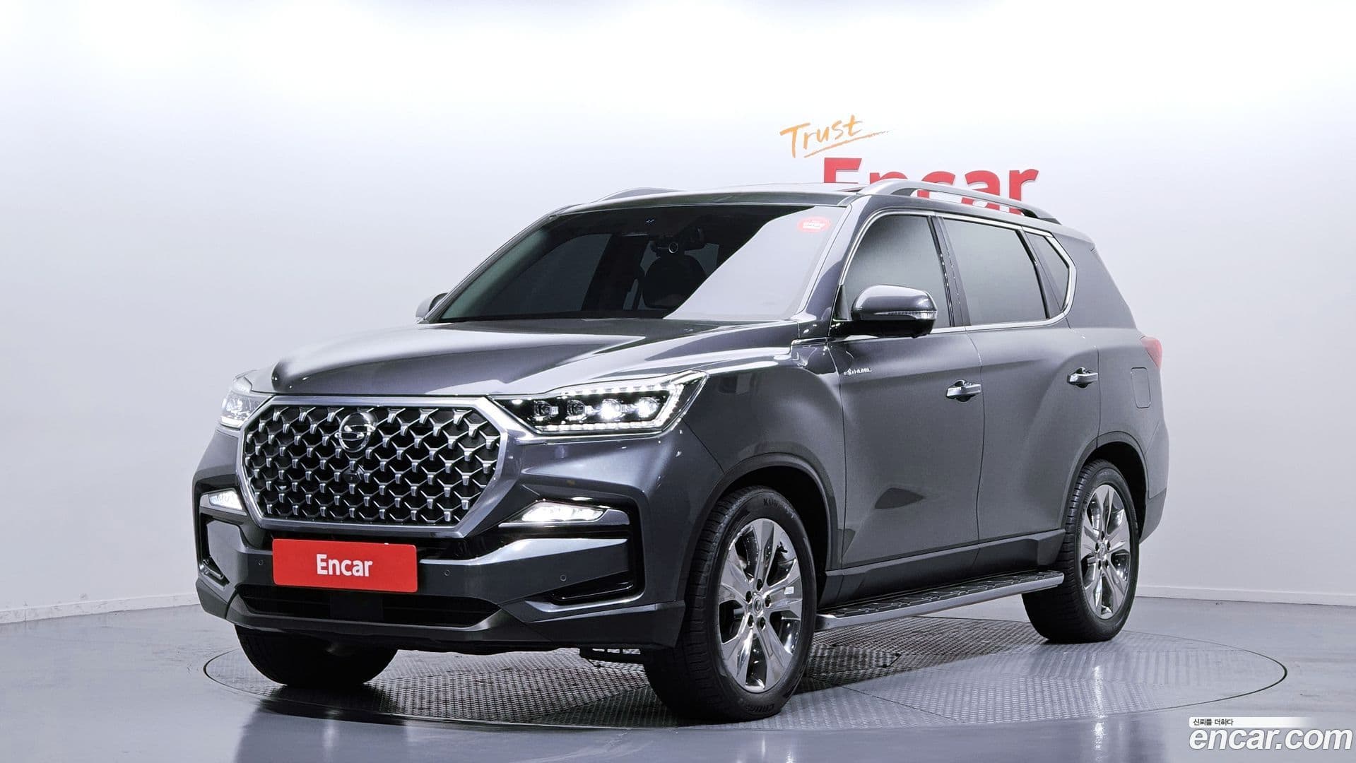 Main__Slider__Photo:Rexton KG Mobility 2020.11-0