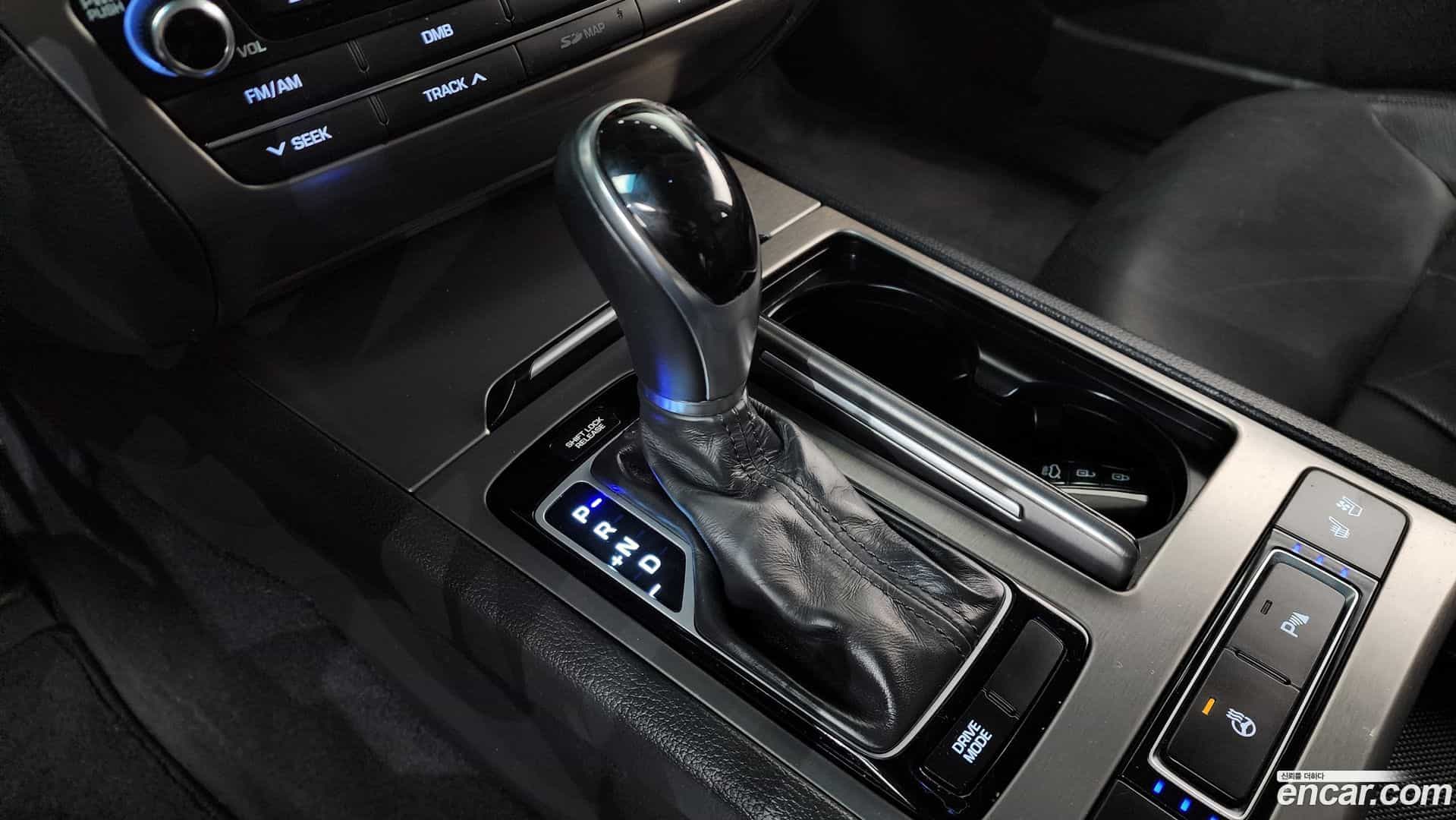Genesis Hyundai 2014.11-INNER-009