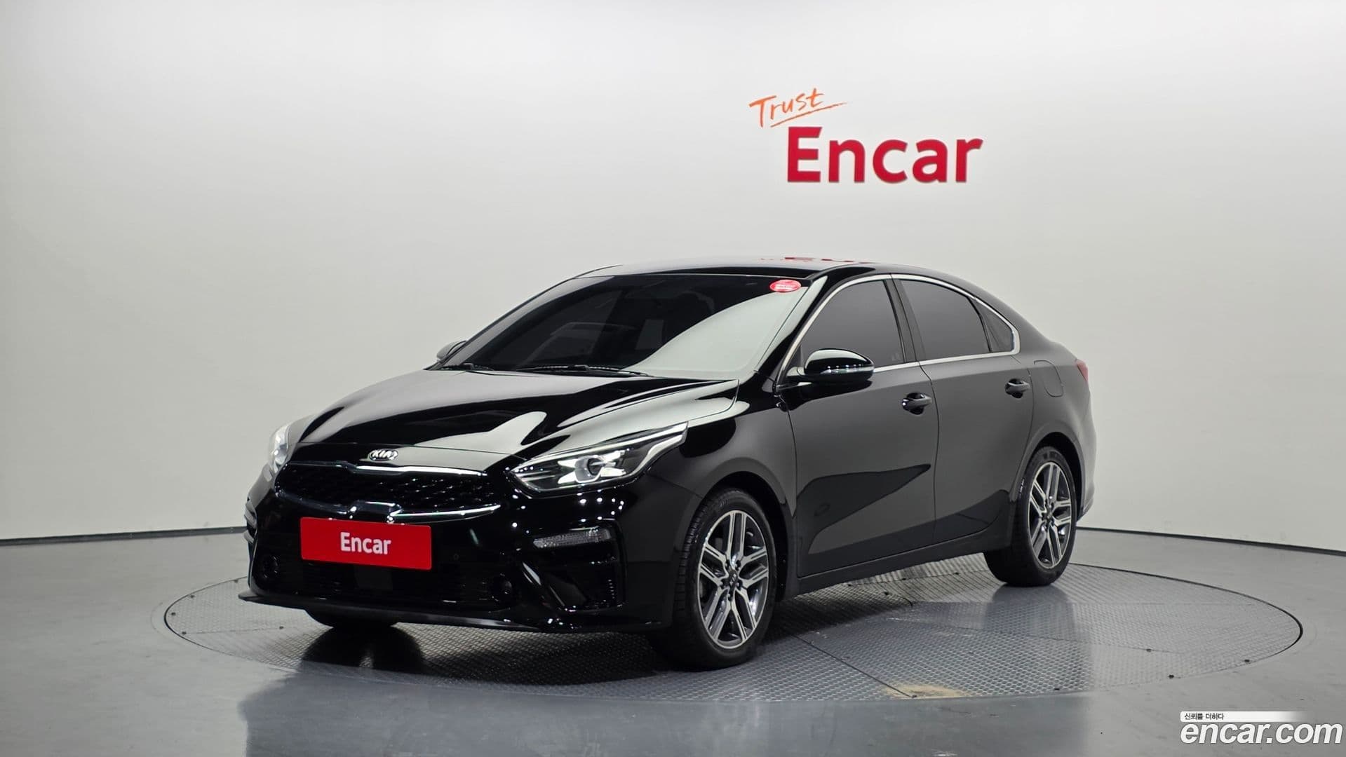 Main__Slider__Photo:K3 Kia 2018.4-0