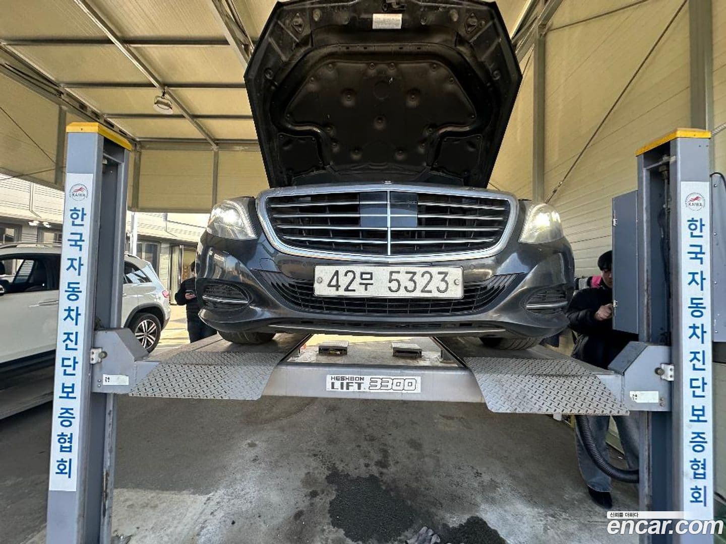 Main__Slider__Photo:S-Class Mercedes-Benz 2014.8-0