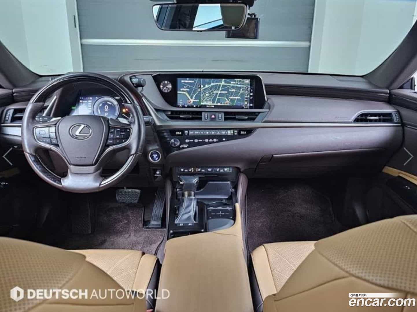 ES Lexus 2019.1-INNER-007