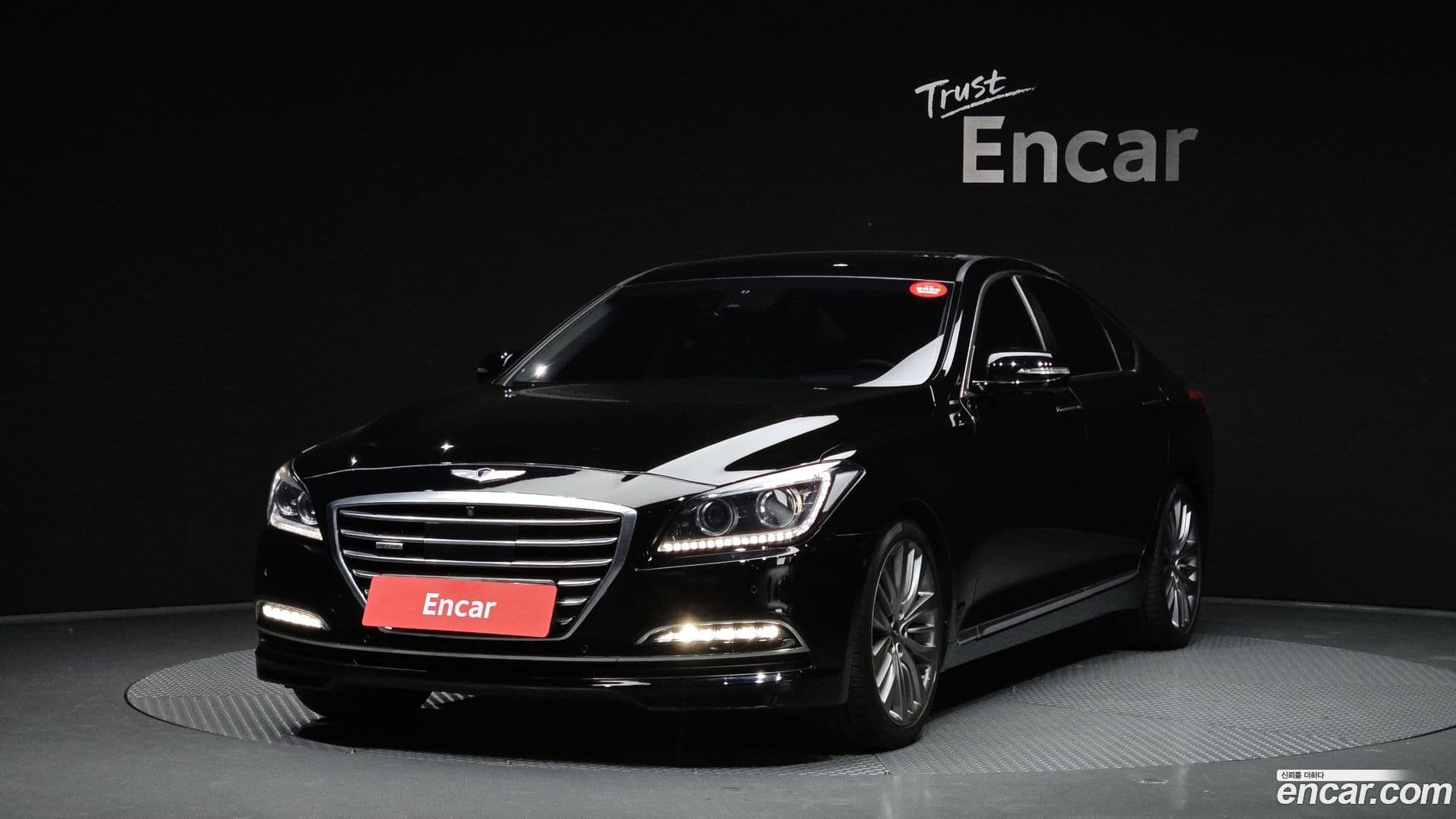 Main__Slider__Photo:Genesis Hyundai 2015.3-0