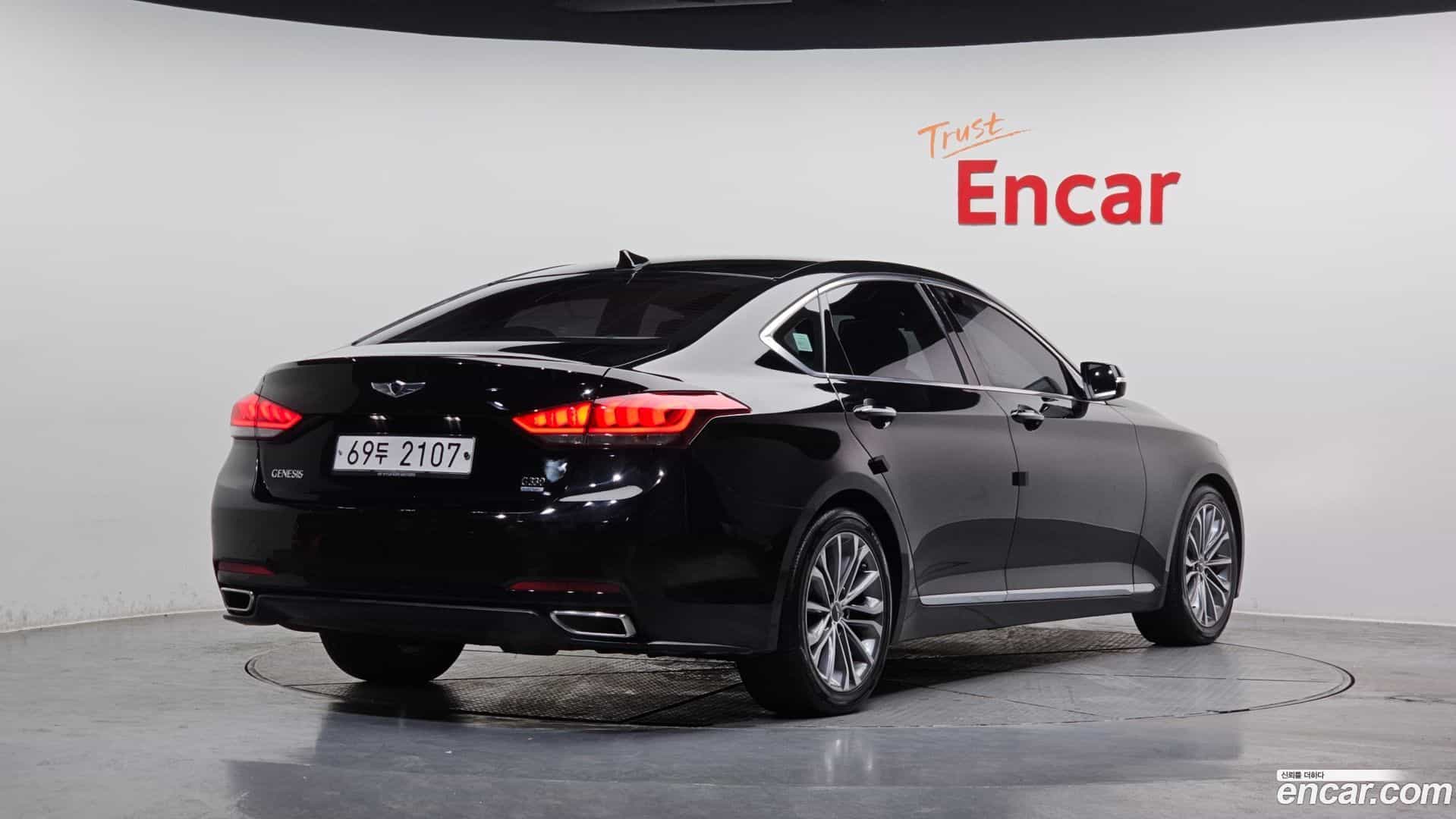 Genesis Hyundai 2014.1-OUTER-002