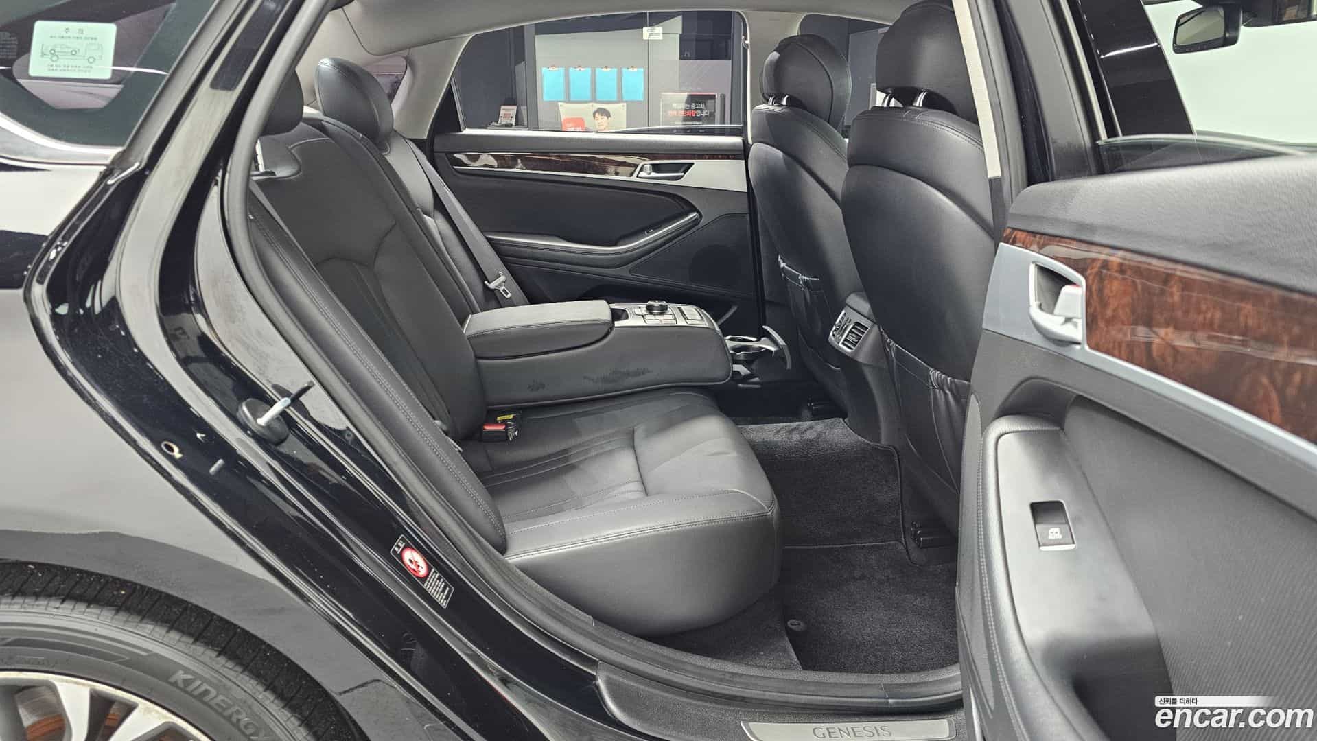 Genesis Hyundai 2014.1-OPTION-016