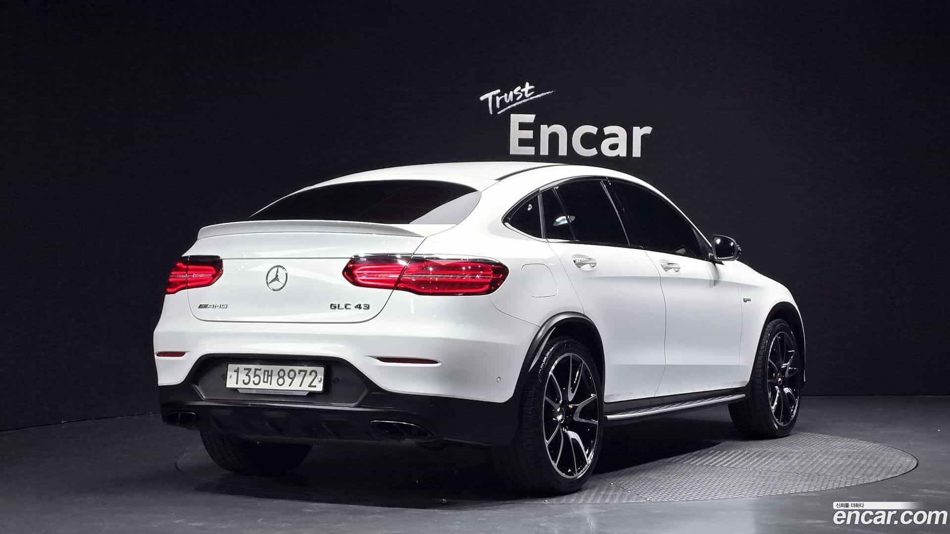 GLC-Class Mercedes-Benz 2019.11-OUTER-002
