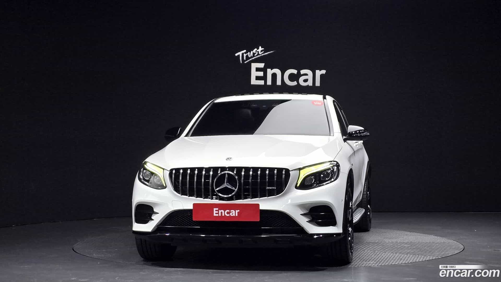 GLC-Class Mercedes-Benz 2019.11-OUTER-003