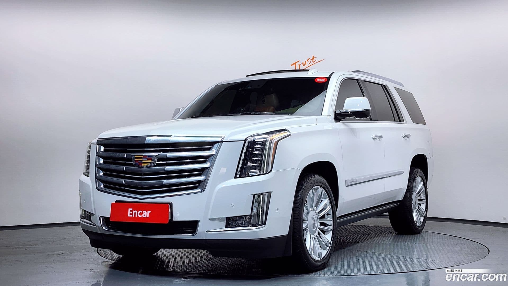 Main__Slider__Photo:Escalade Cadillac 2020.5-0