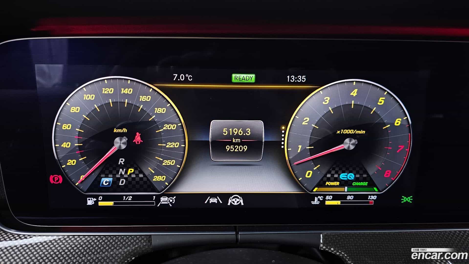 CLS-Class Mercedes-Benz 2020.4-INNER-008