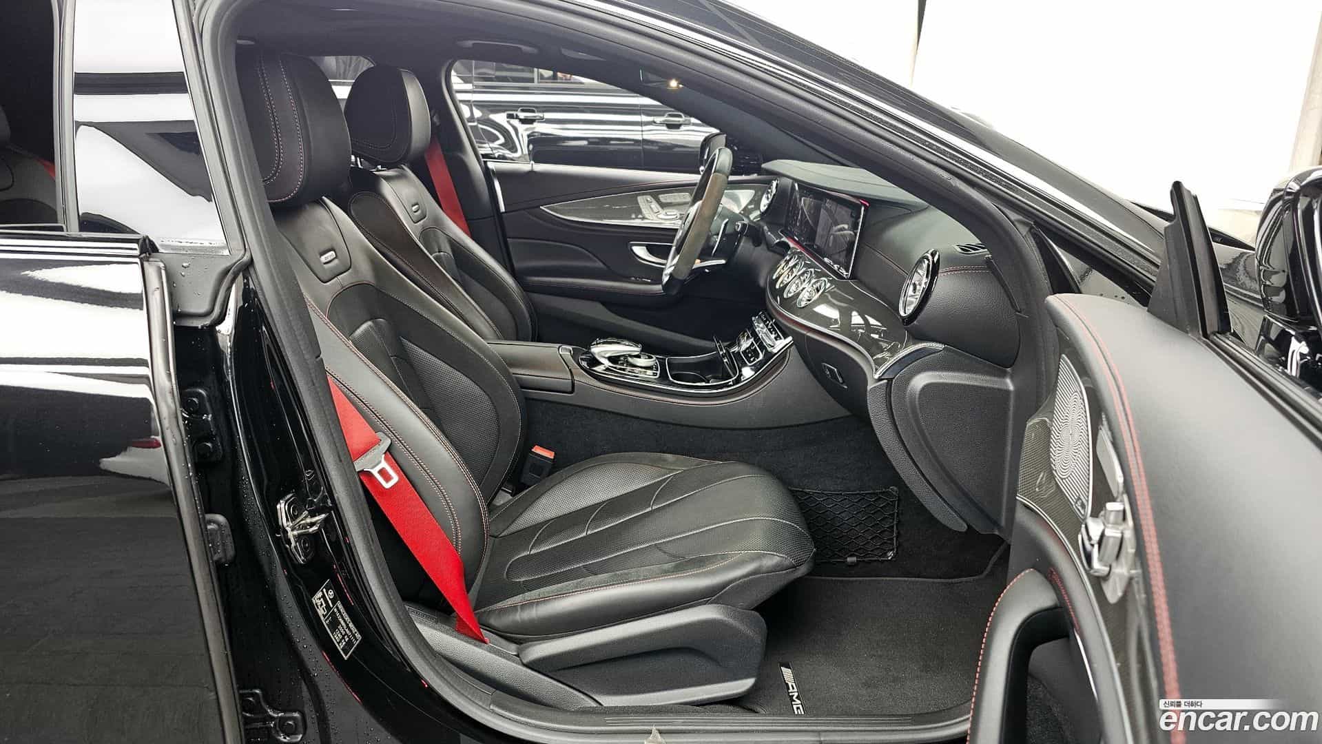 CLS-Class Mercedes-Benz 2020.4-OPTION-015