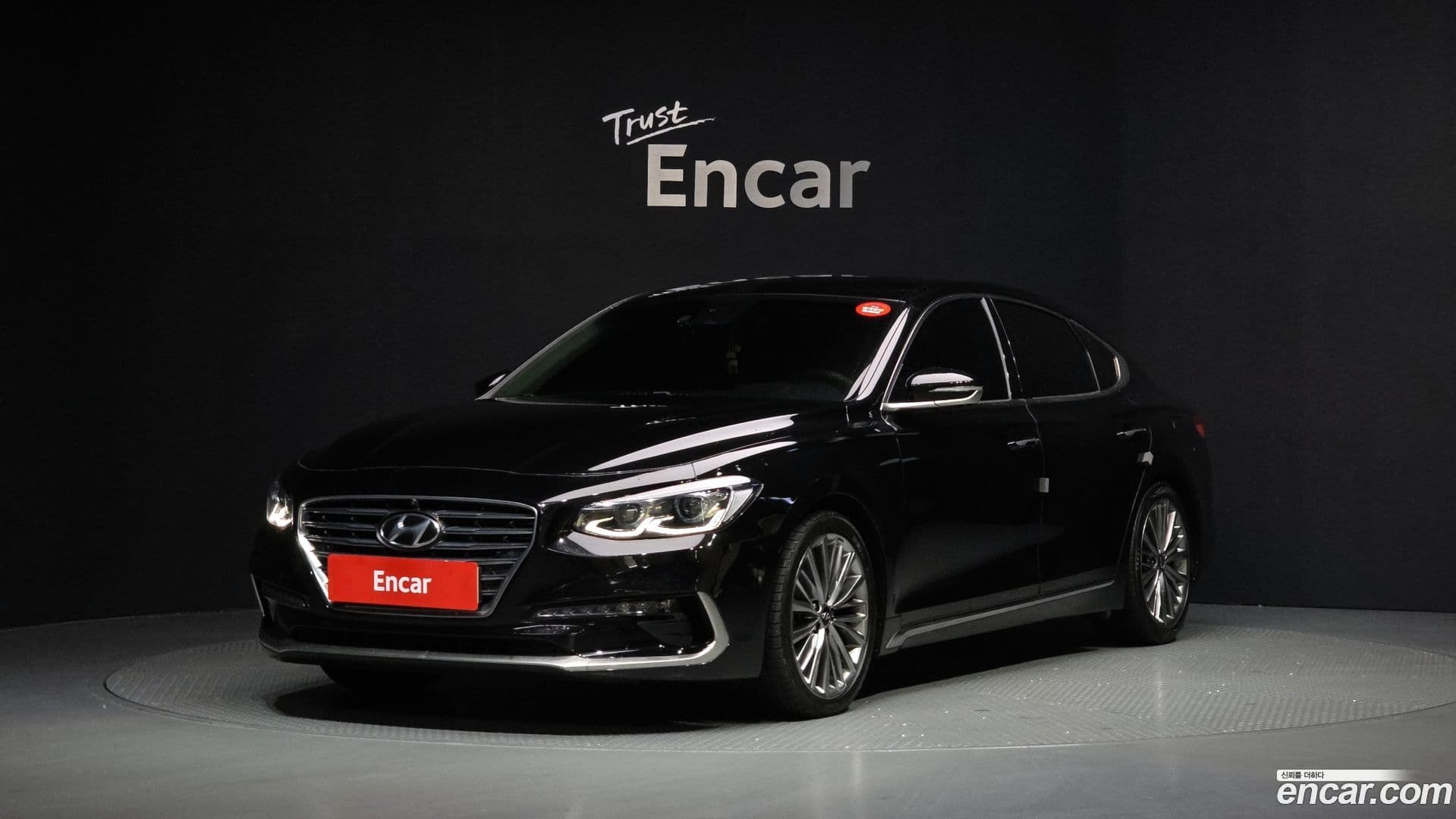 Main__Slider__Photo:Grandeur Hyundai 2019.0-0