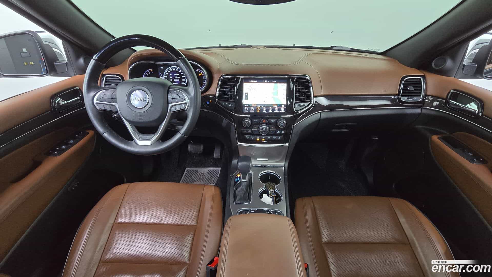 Cherokee Jeep 2021.2-INNER-007