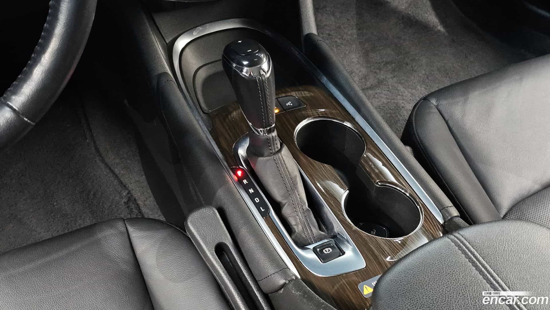 Malibu Chevrolet 2020.10-INNER-009