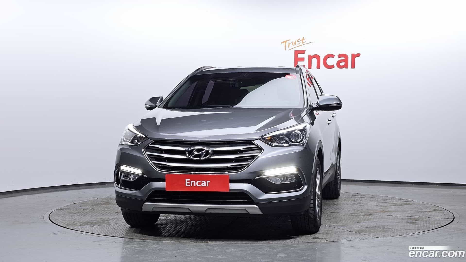 Santafe Hyundai 2015.8-OUTER-003