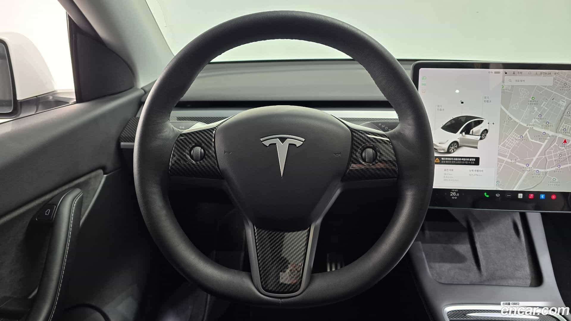Model Y Tesla 2021.7-OPTION-017