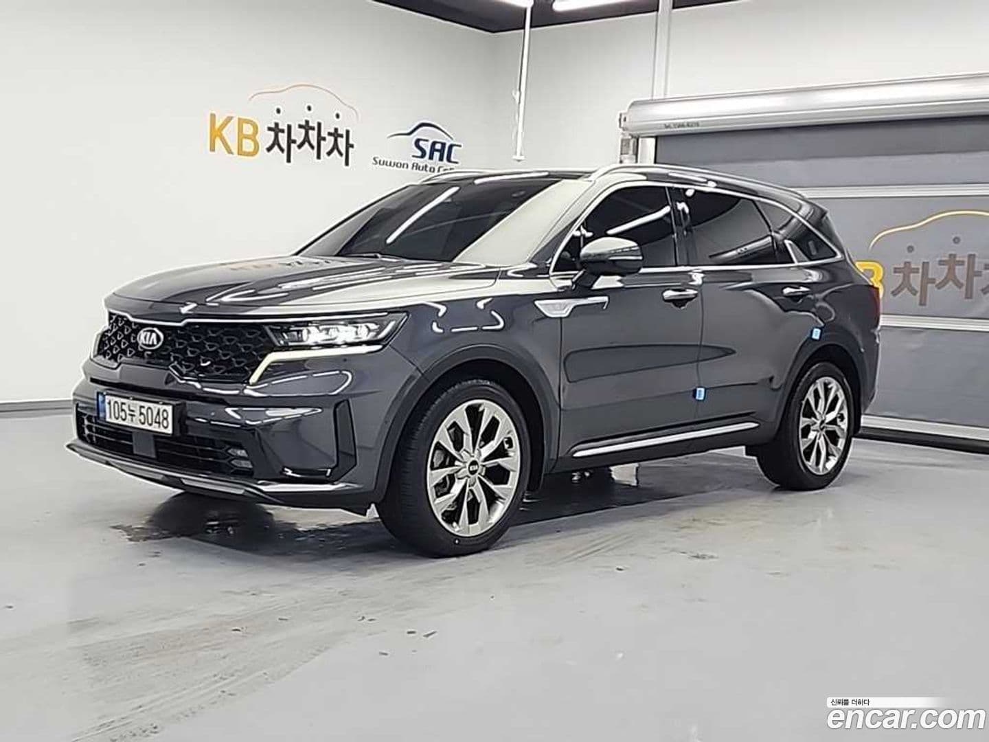 Main__Slider__Photo:Sorento Kia 2020.6-0