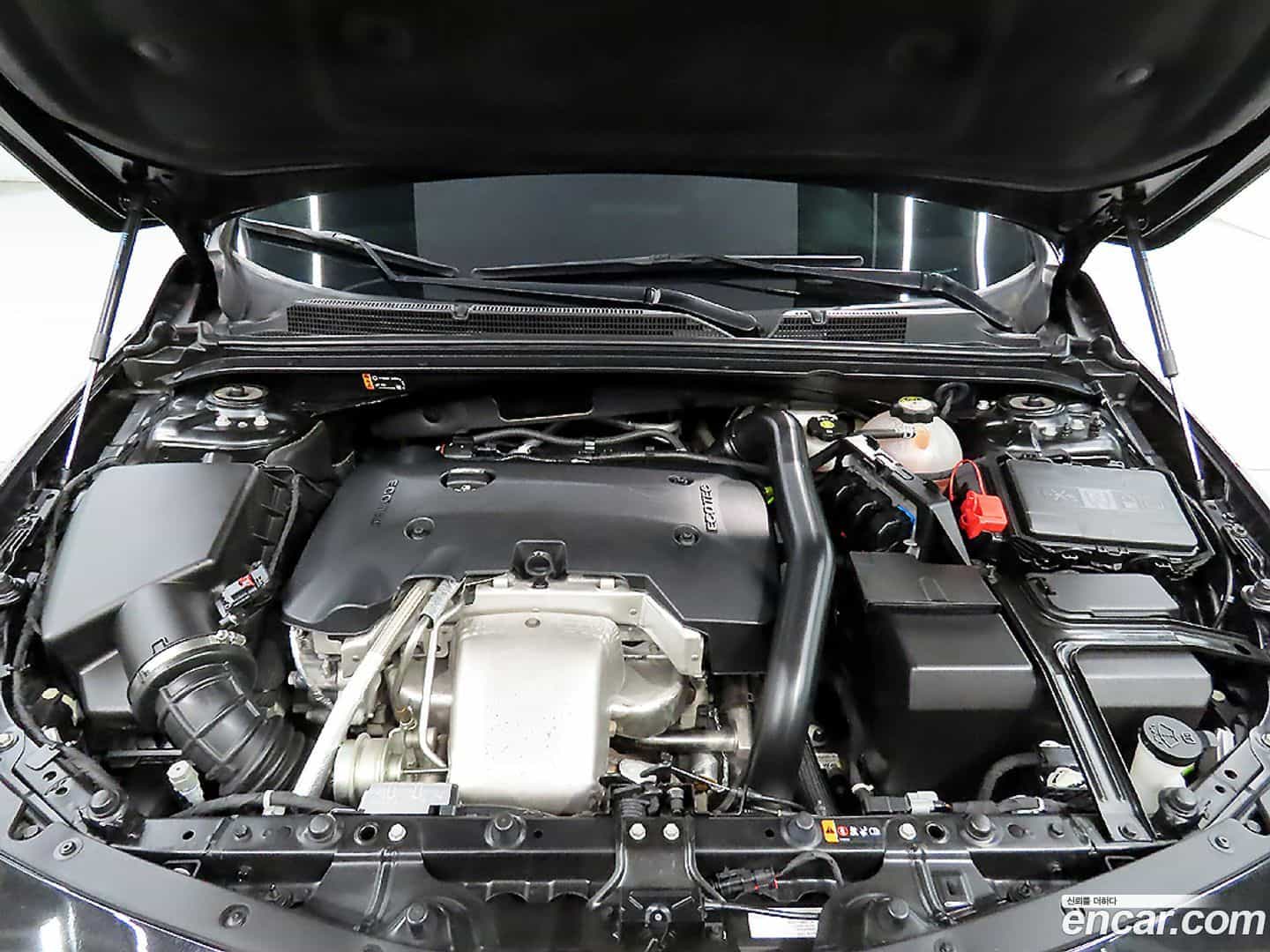Malibu Chevrolet 2021.7-INNER-006