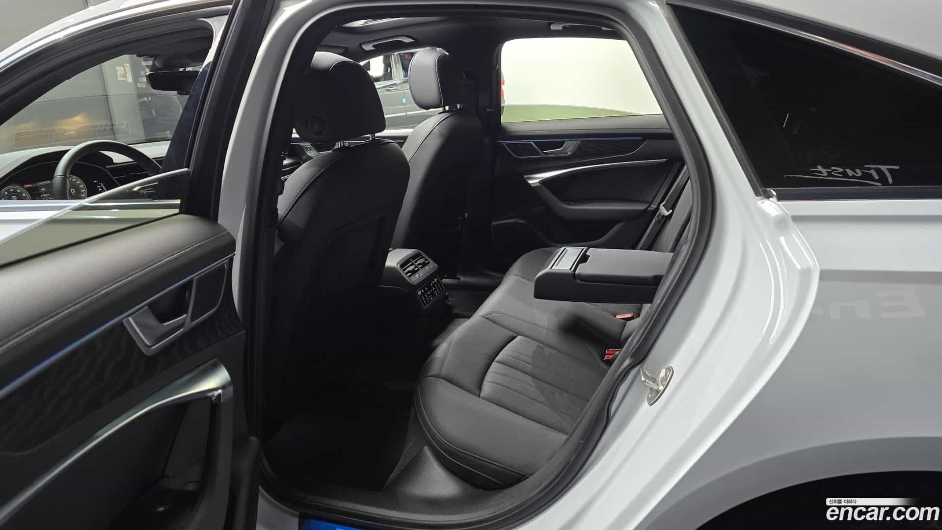 A6 Audi 2021.0-OPTION-015