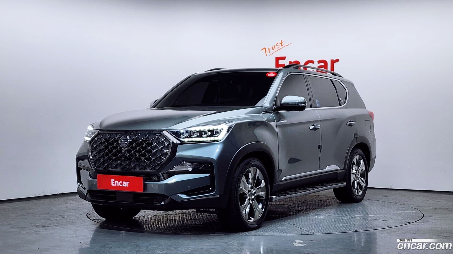 Main__Slider__Photo:Rexton KG Mobility 2023.4-0