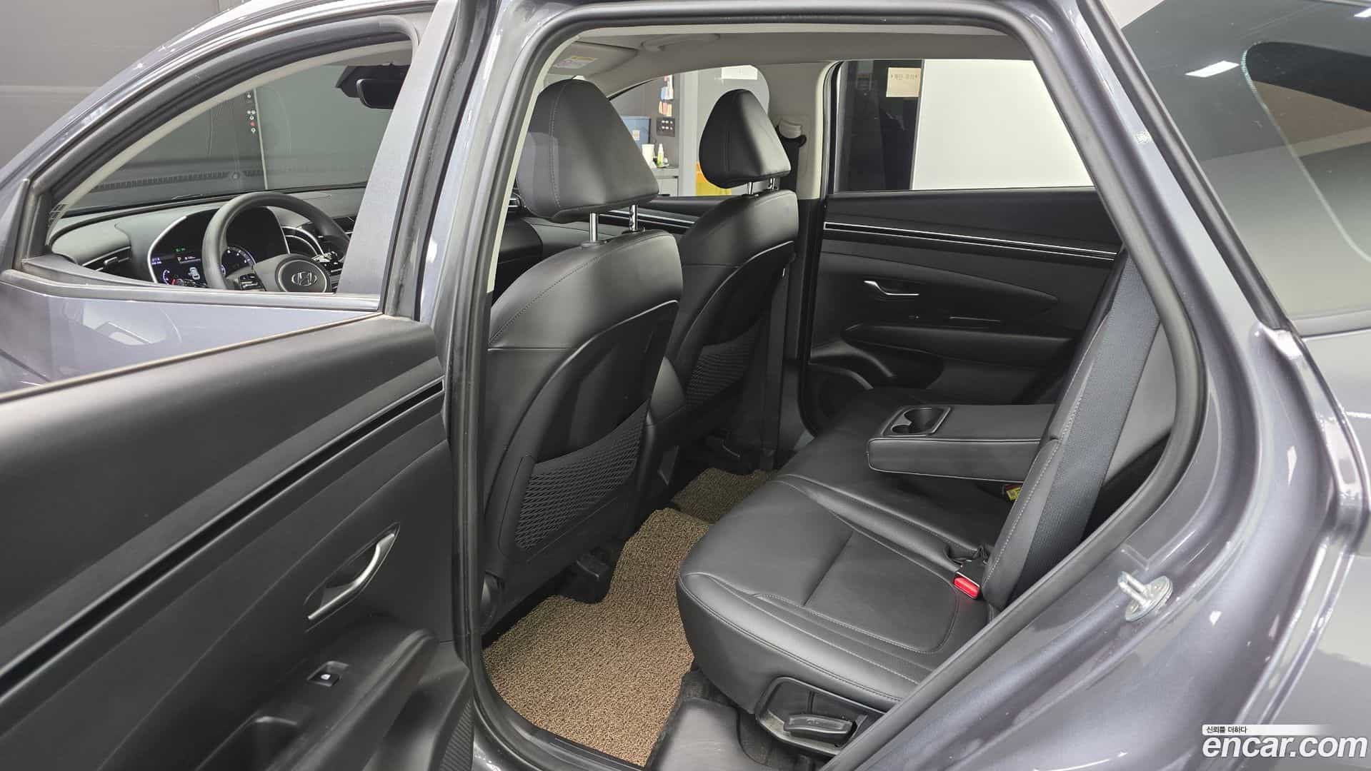 Tucson Hyundai 2022.7-OPTION-015