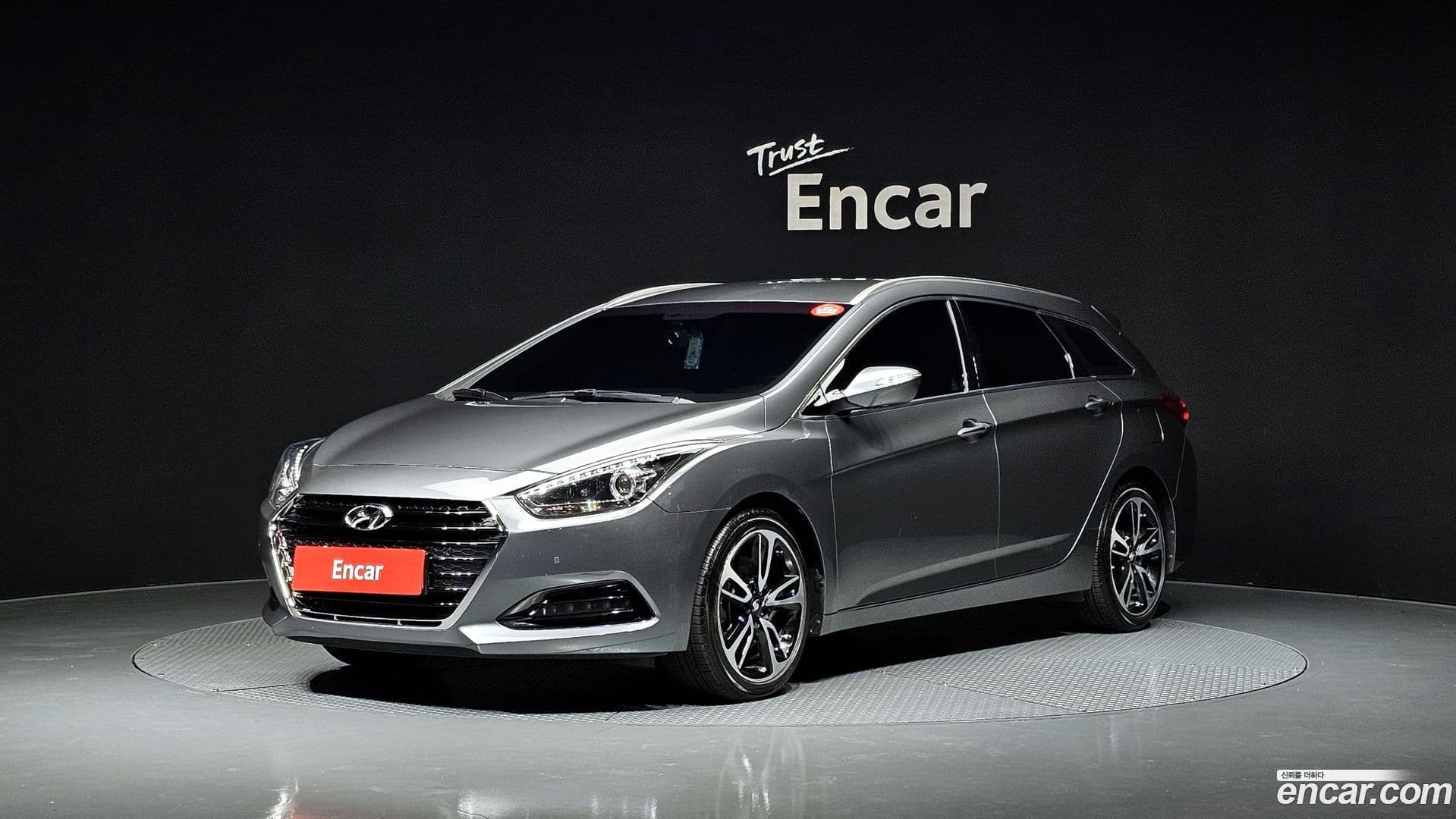 Main__Slider__Photo:i40 Hyundai 2015.11-0