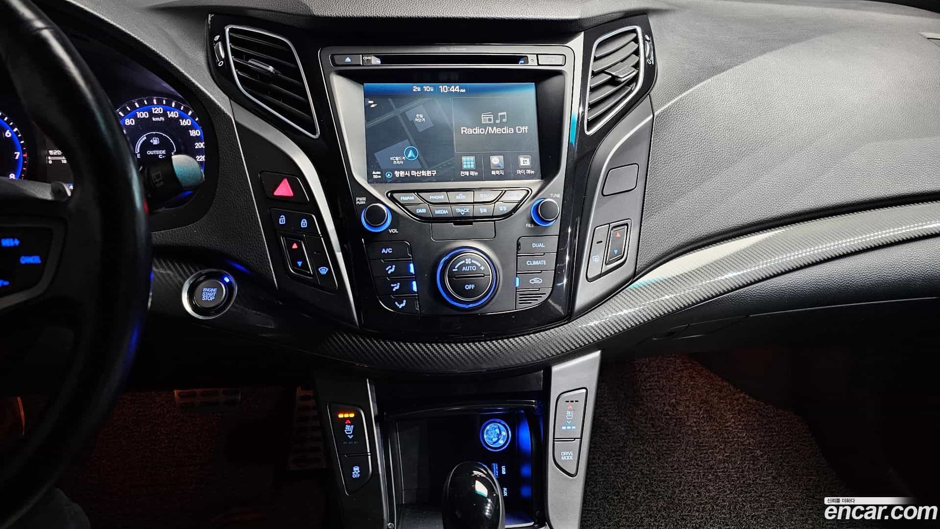 i40 Hyundai 2015.11-OPTION-018