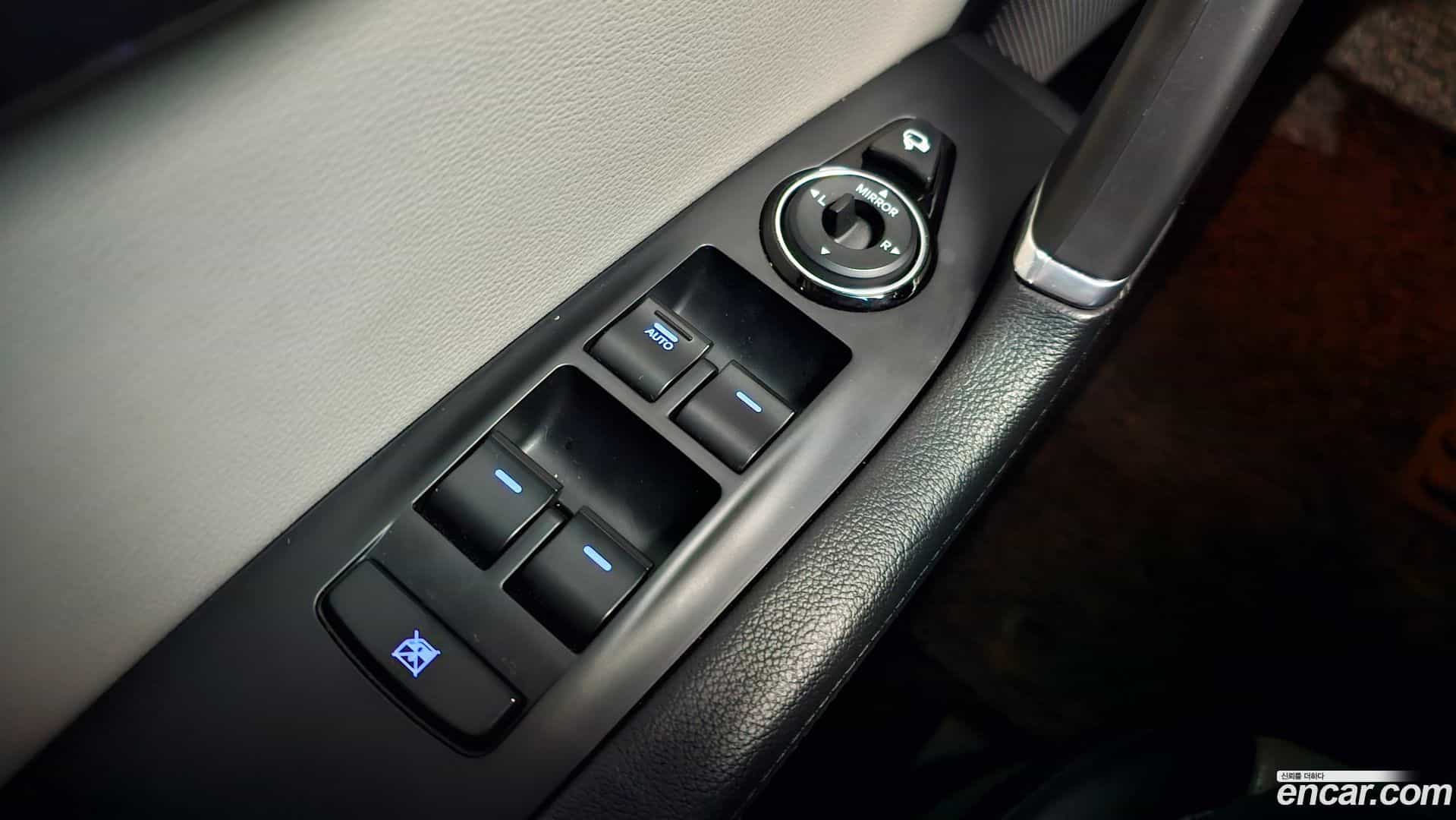 i40 Hyundai 2015.11-OPTION-021