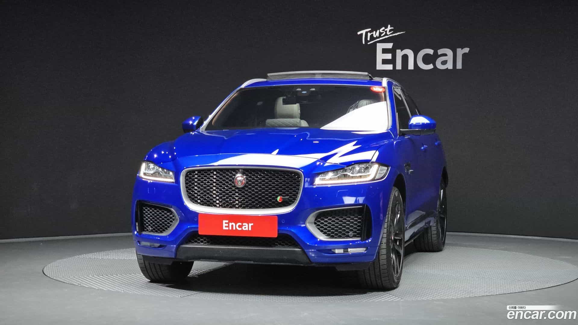 F-PACE Jaguar 2016.8-OUTER-003
