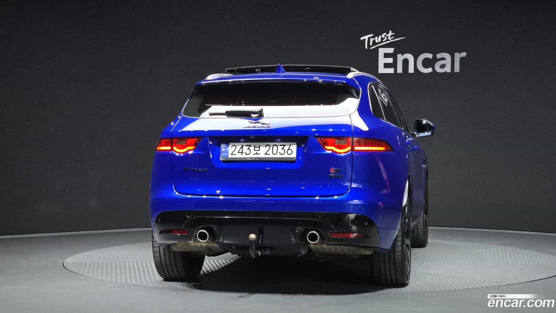 F-PACE Jaguar 2016.8-OUTER-004
