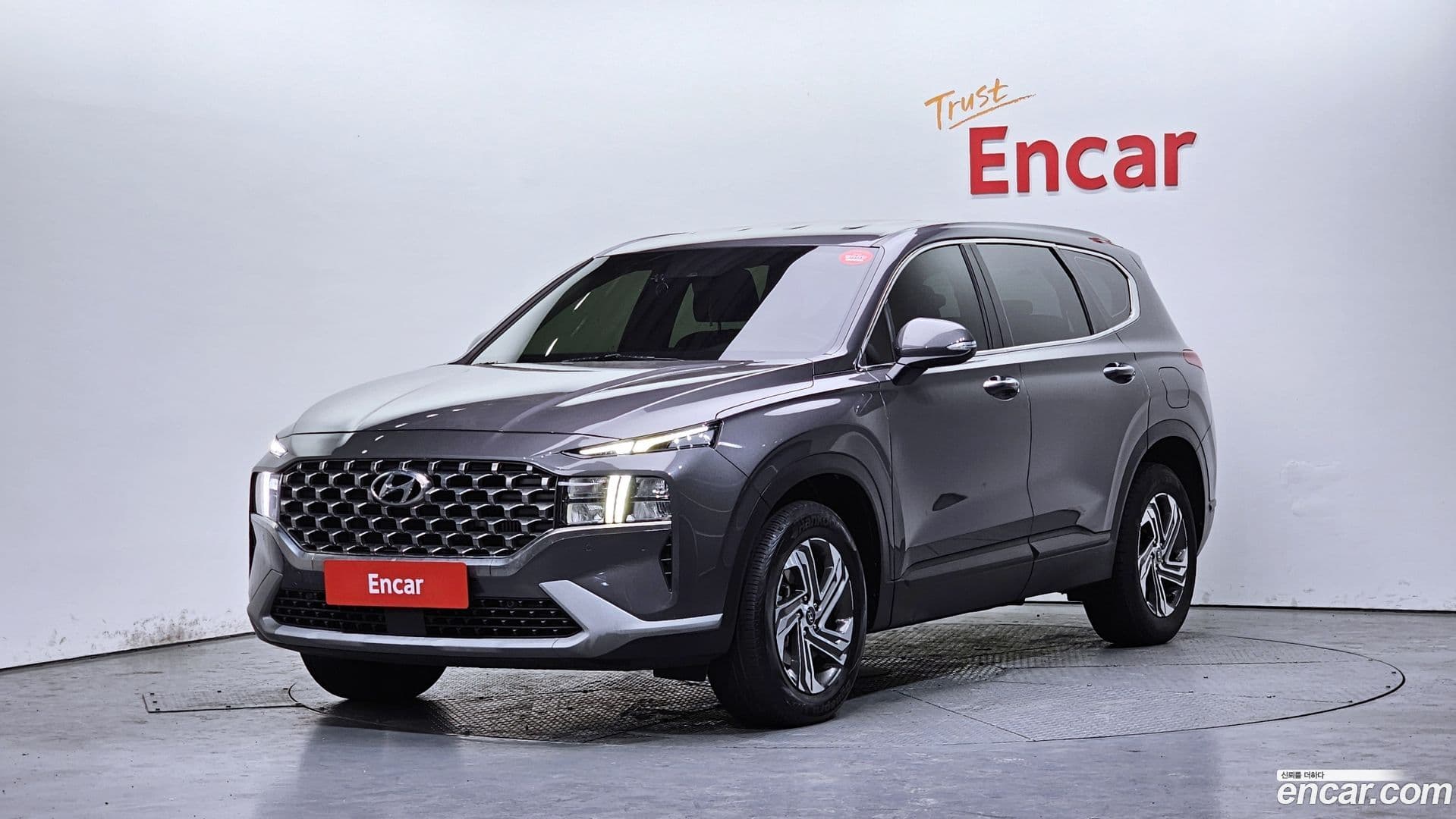 Main__Slider__Photo:Santafe Hyundai 2021.11-0