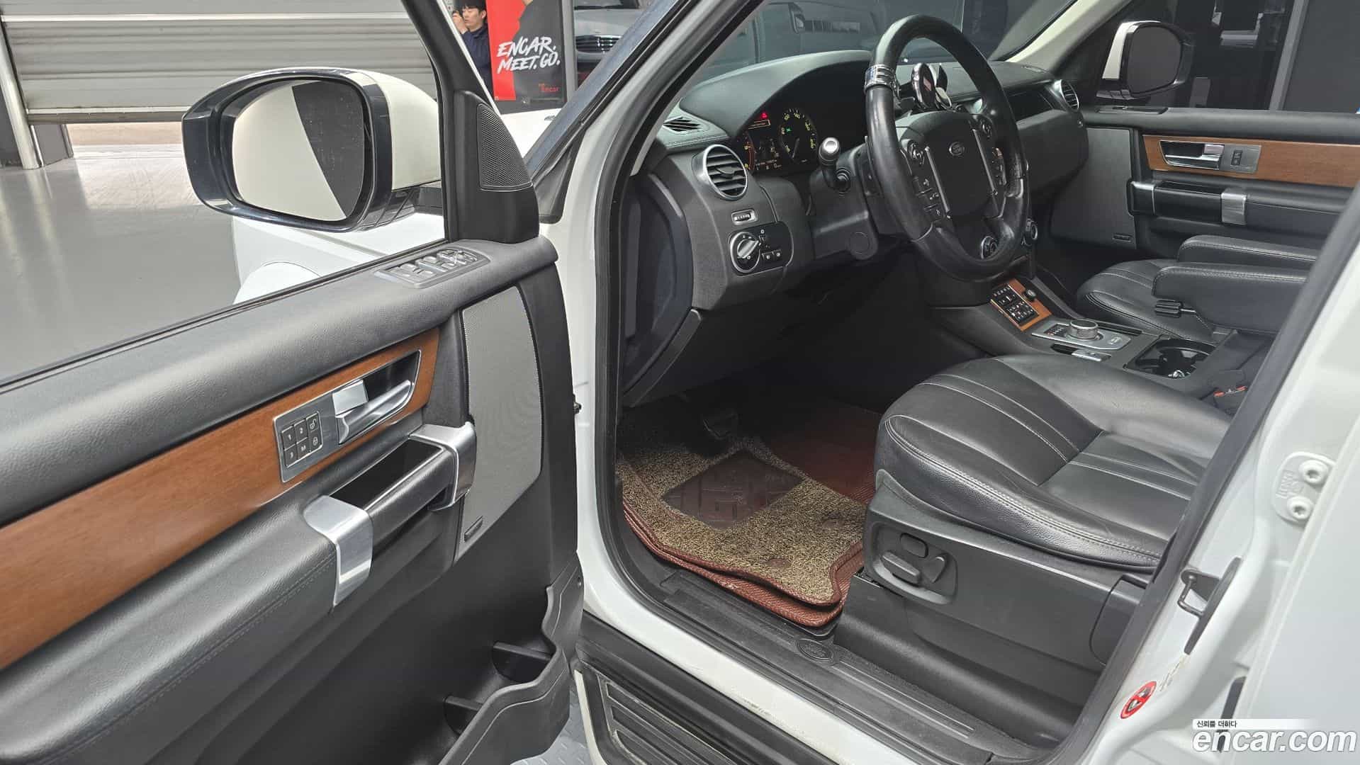 Discovery Land Rover 2015.10-OPTION-015