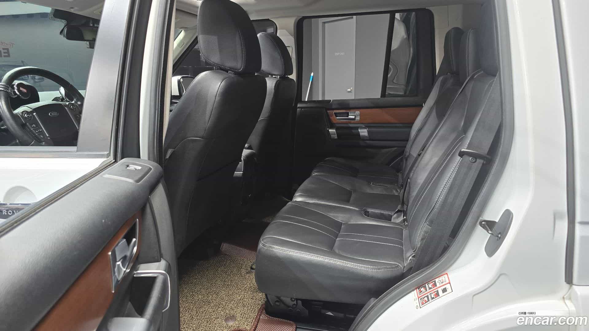 Discovery Land Rover 2015.10-OPTION-017