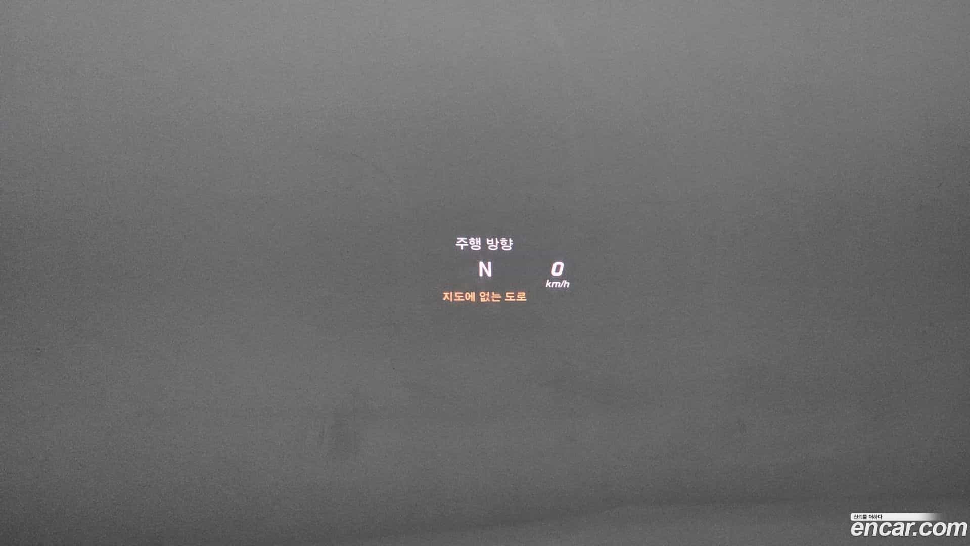 GLC-Class Mercedes-Benz 2019.10-OPTION-021