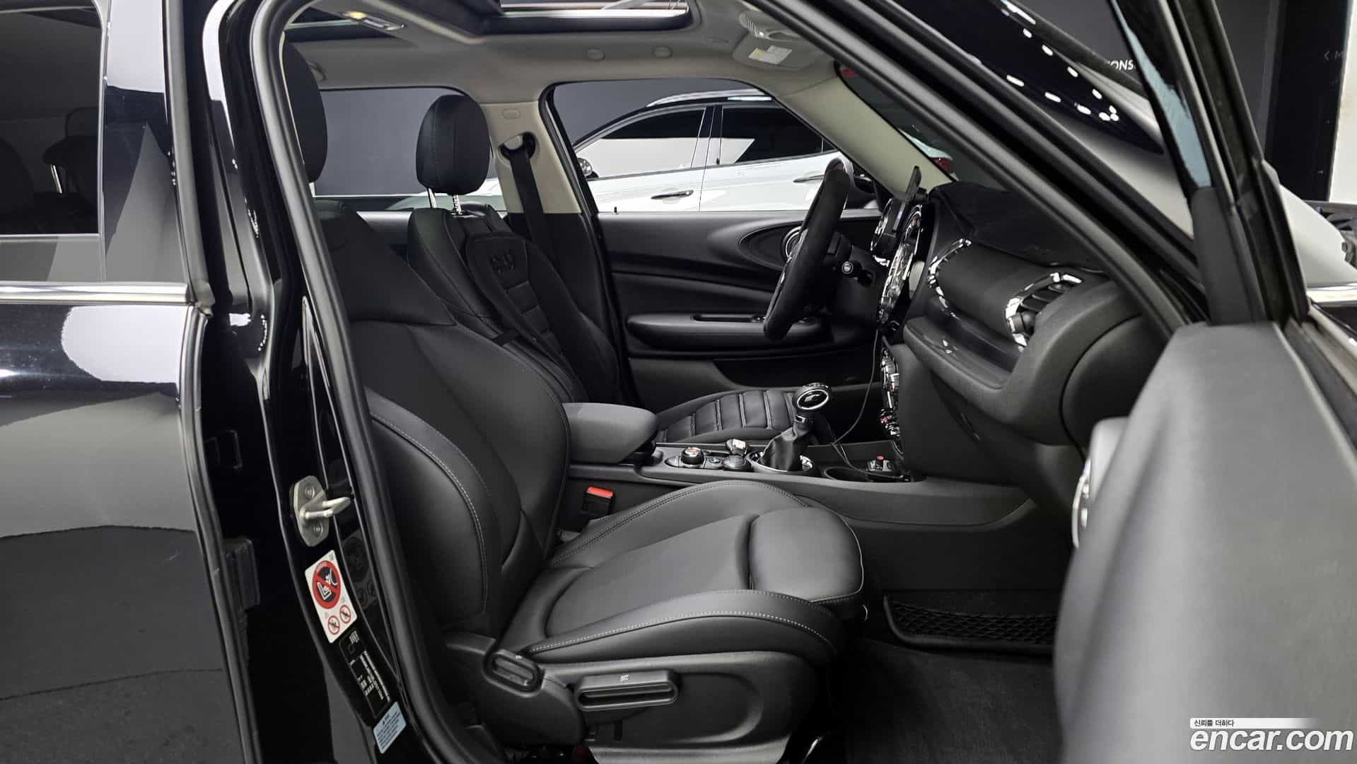 Clubman Mini 2017.9-INNER-010