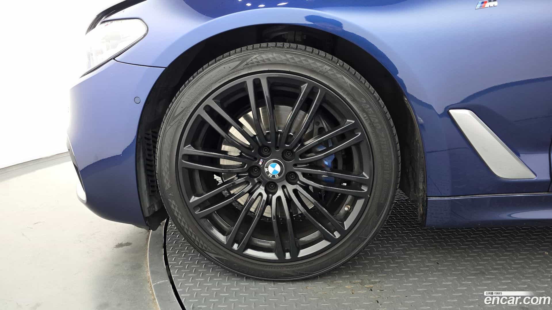 5-Series BMW 2019.5-OUTER-005