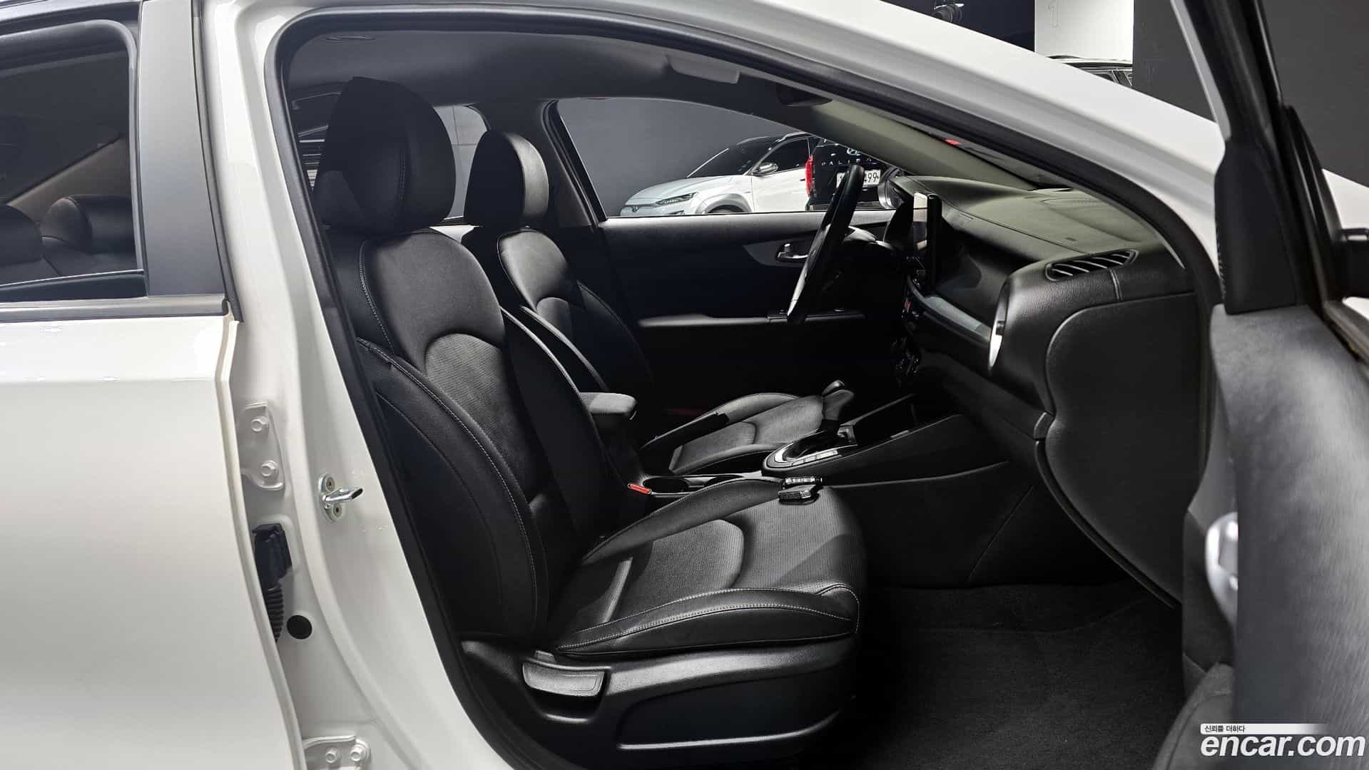 K3 Kia 2022.6-INNER-010