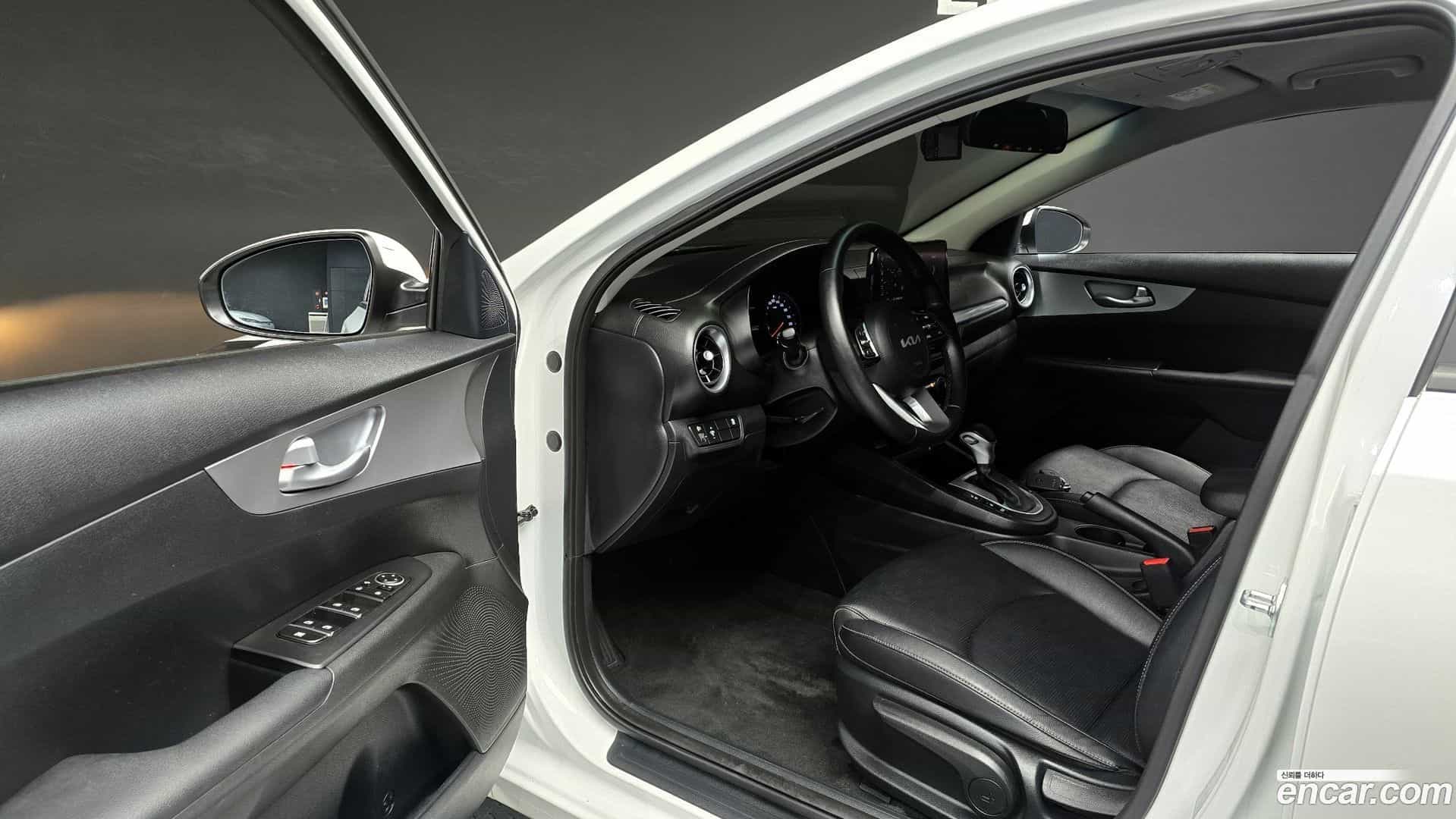 K3 Kia 2022.6-OPTION-015