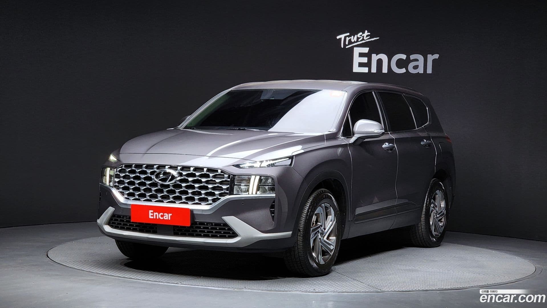 Main__Slider__Photo:Santafe Hyundai 2021.5-0